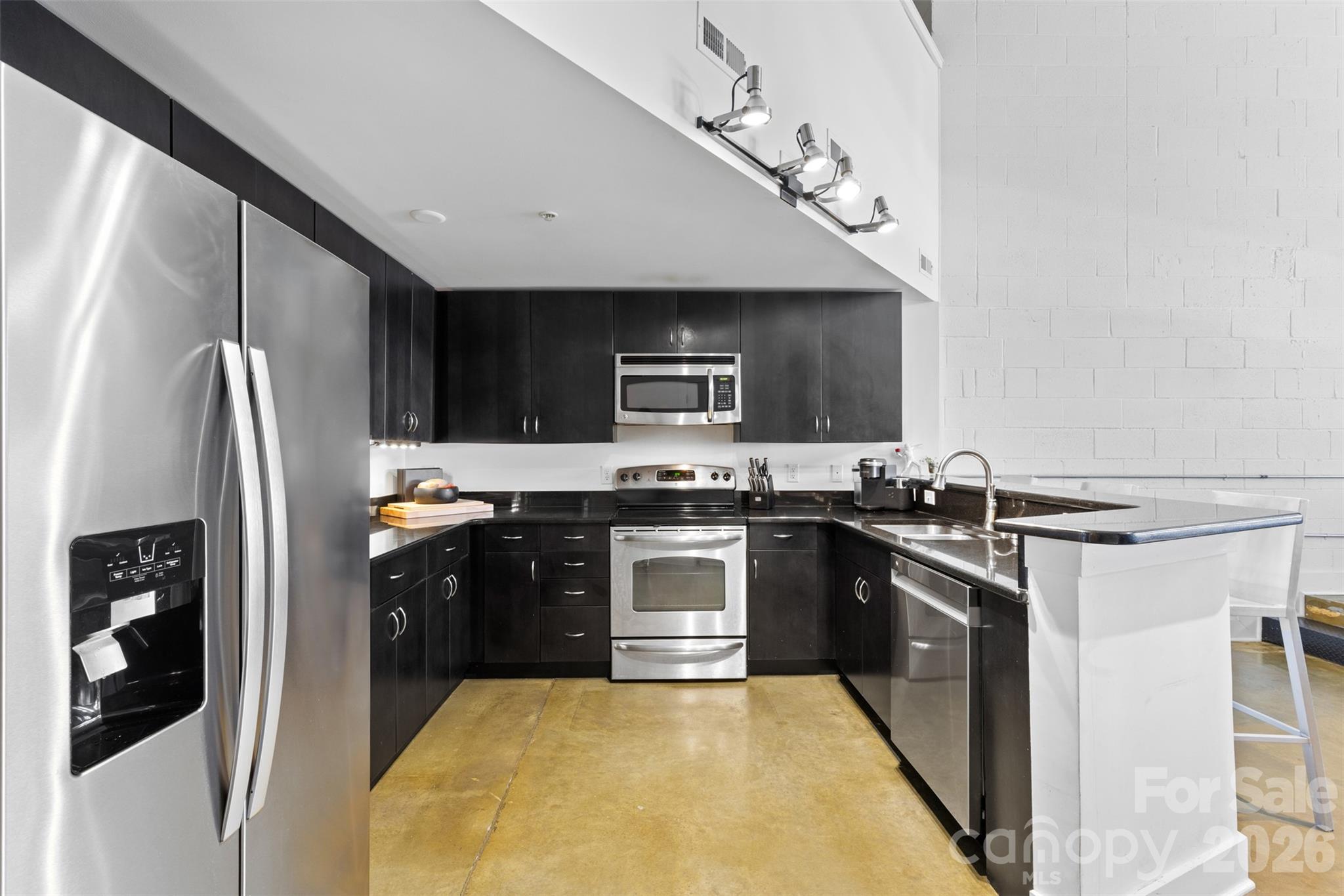 925 Westmere Avenue — Charlotte