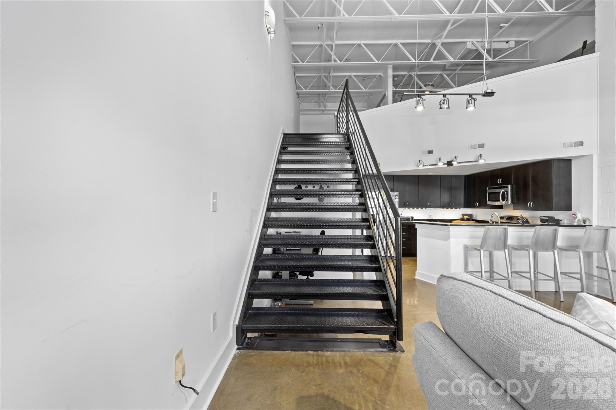 925 Westmere Avenue — Charlotte