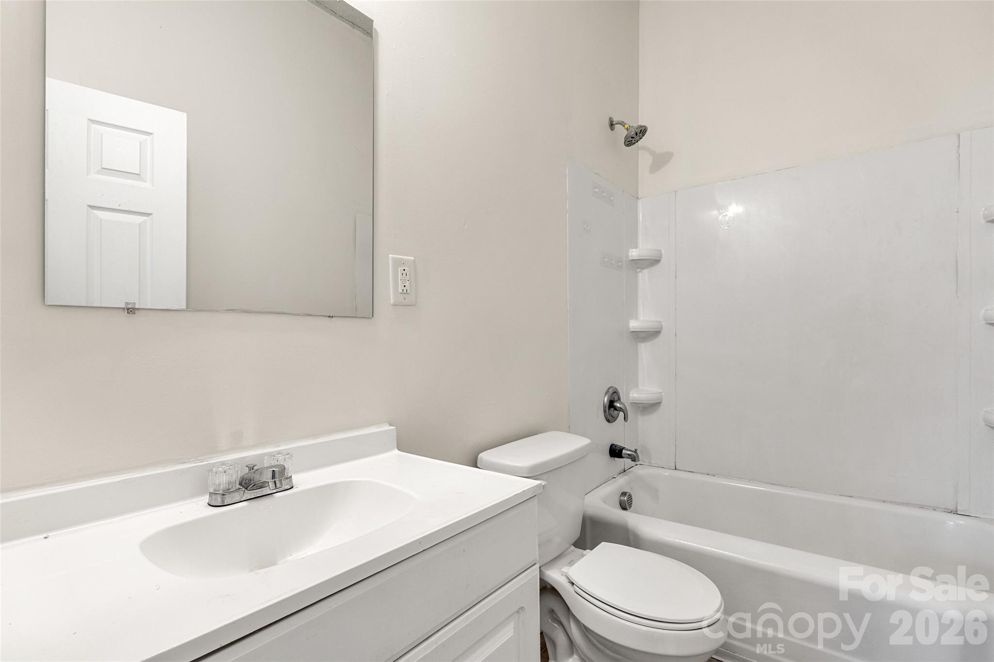 530 Pinckney Road — Chester