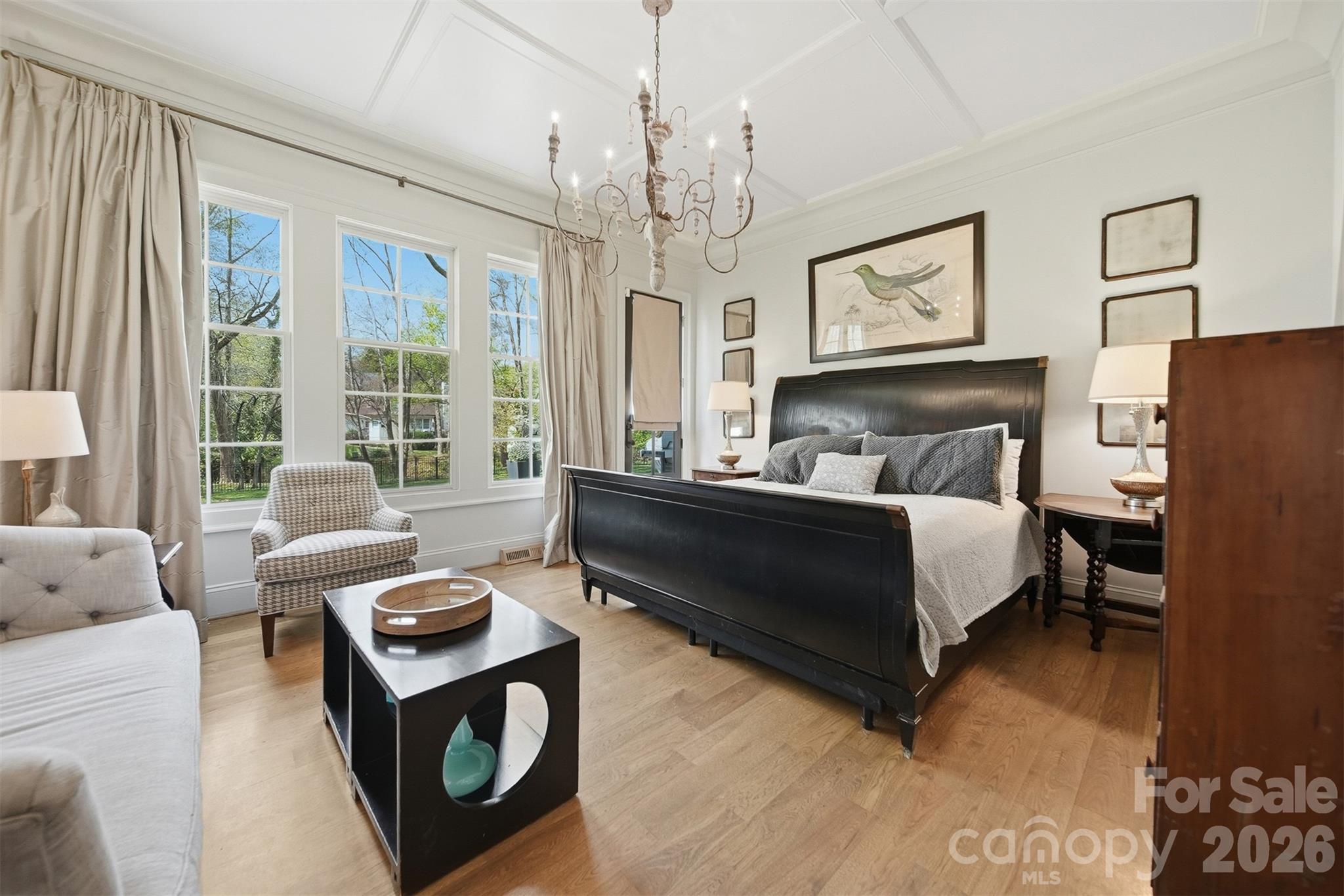 834 9th Avenue NW — Hickory