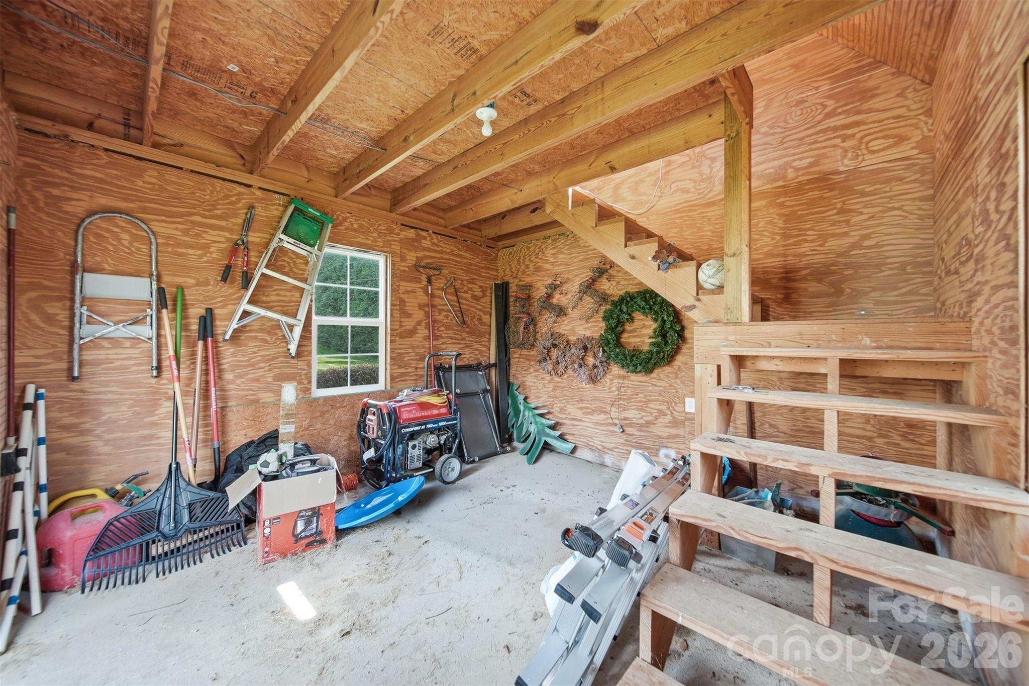 834 9th Avenue NW — Hickory