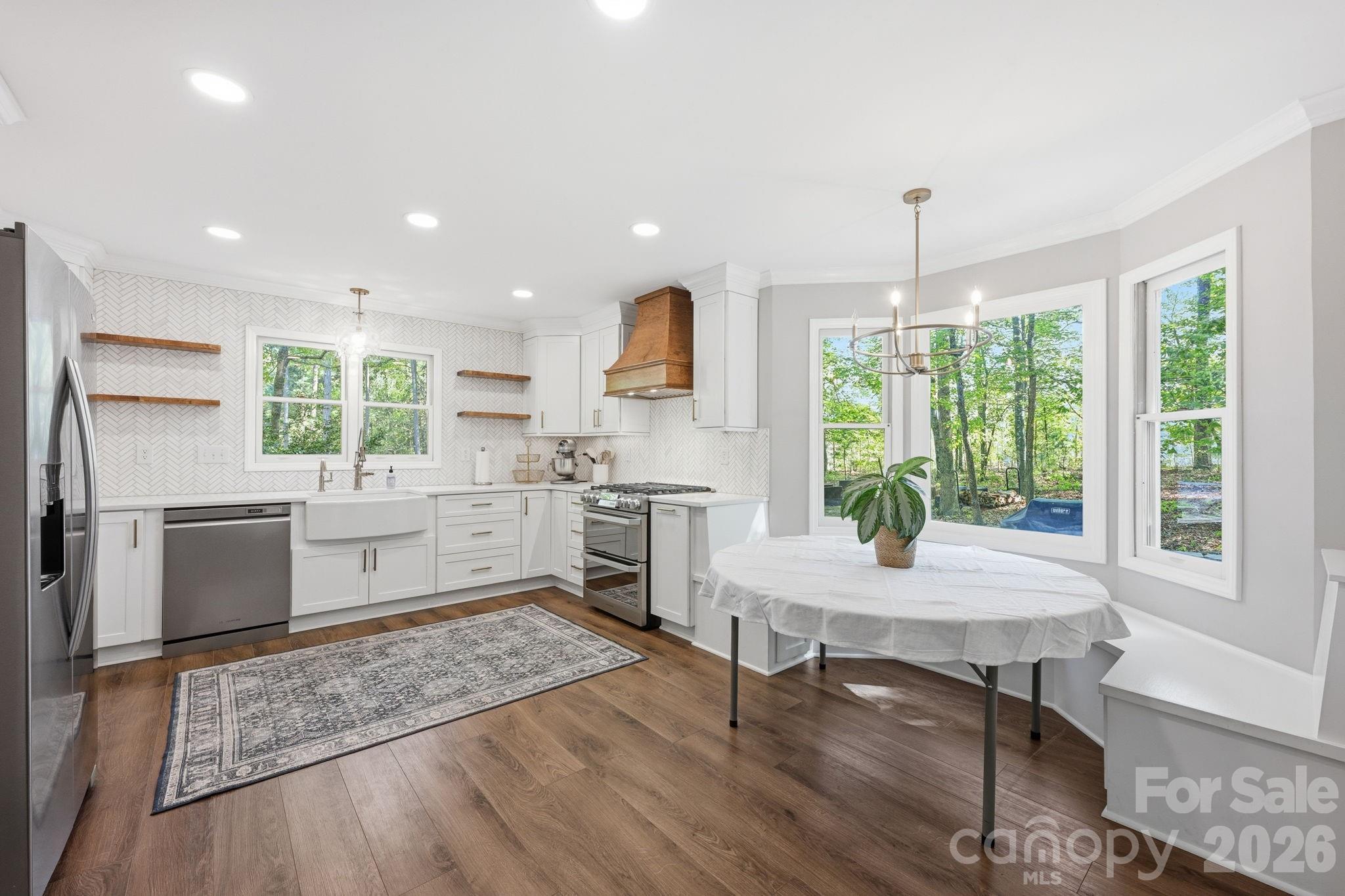 7319 Gilead Road — Huntersville