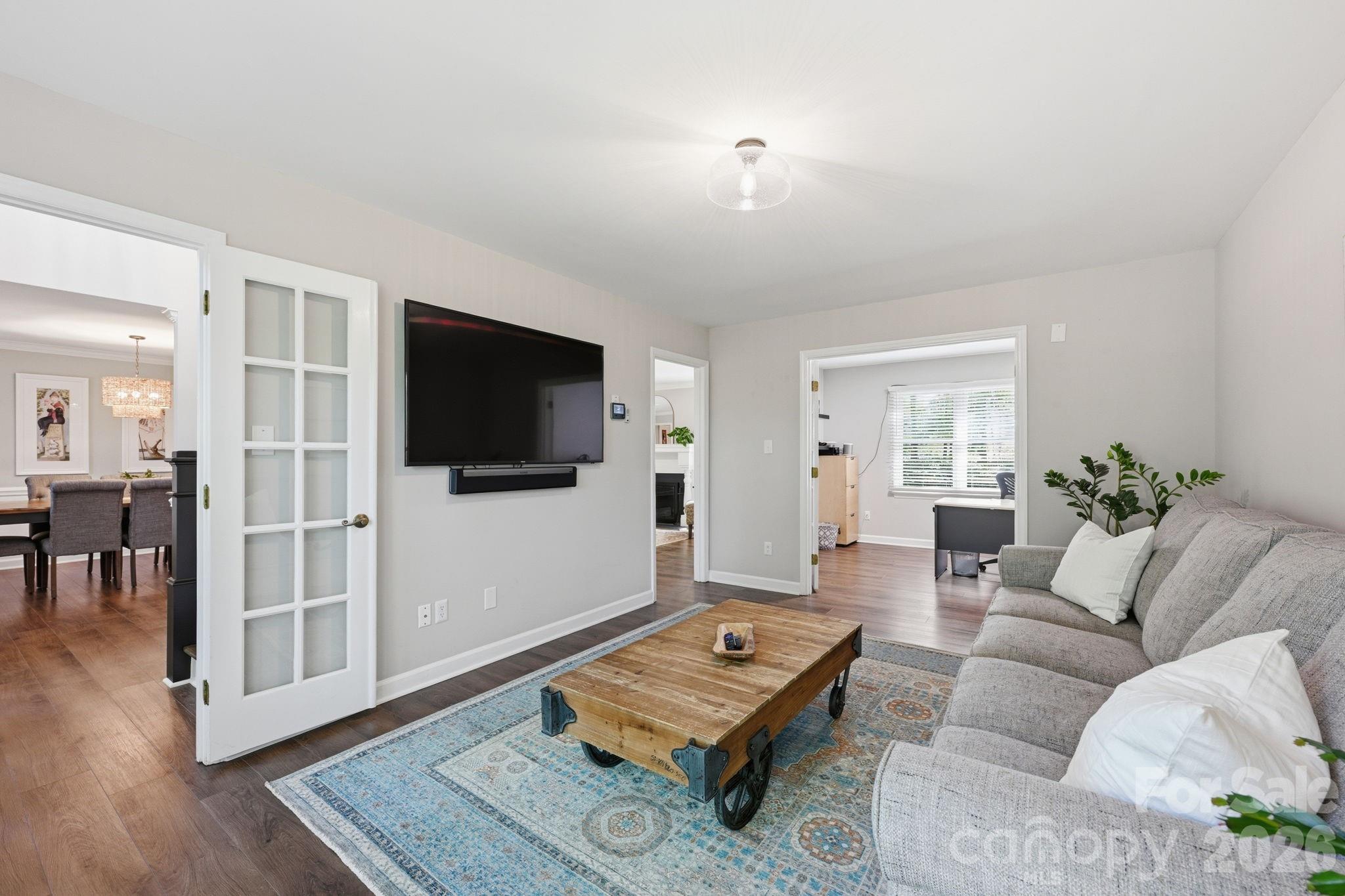 7319 Gilead Road — Huntersville