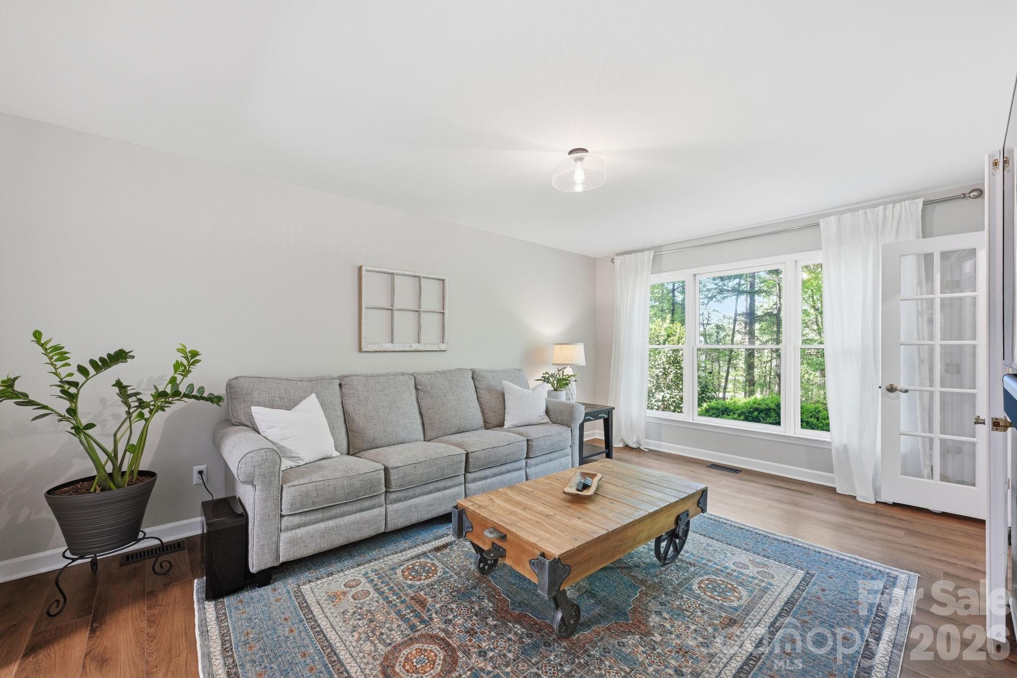 7319 Gilead Road — Huntersville