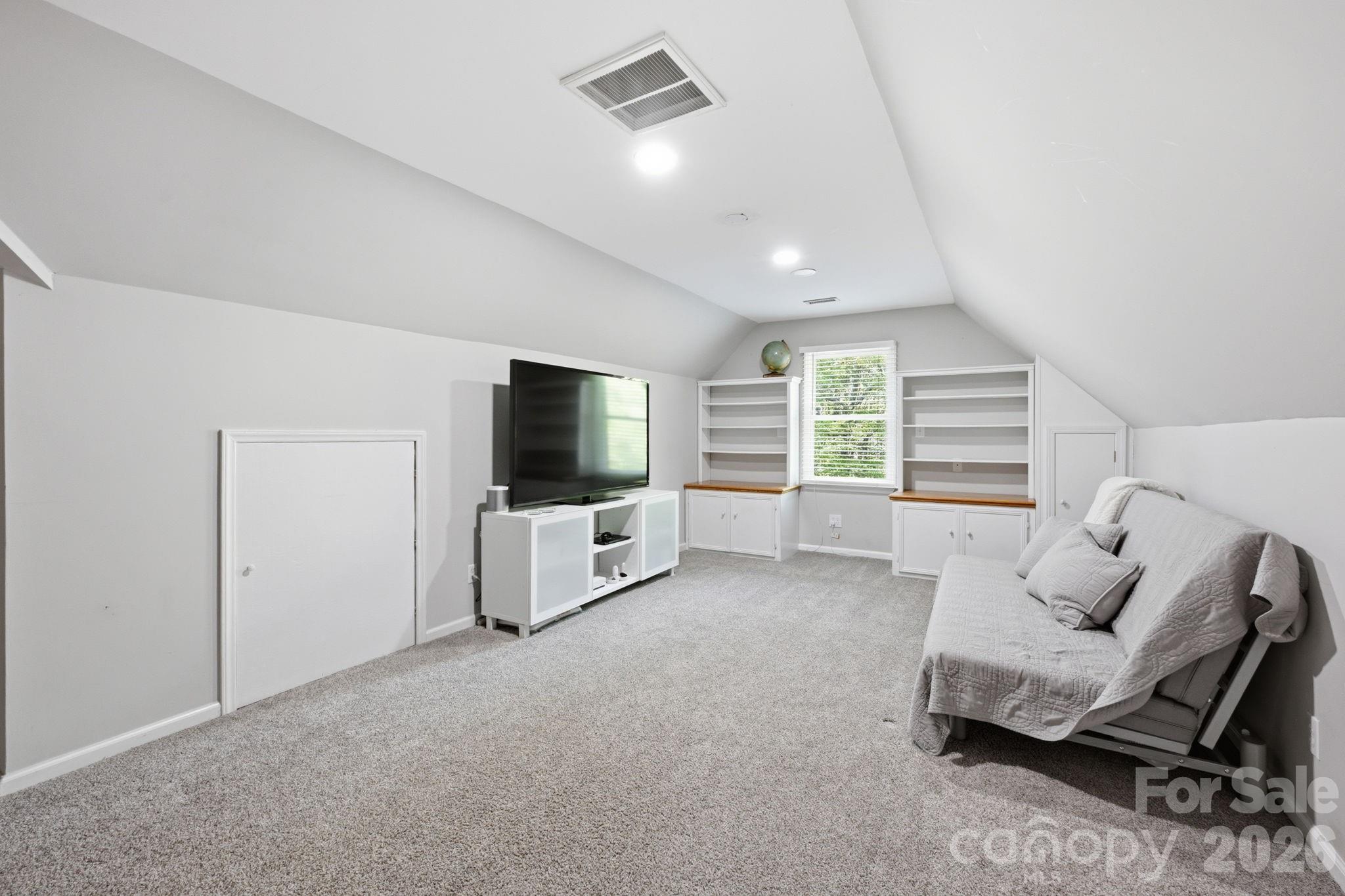 7319 Gilead Road — Huntersville