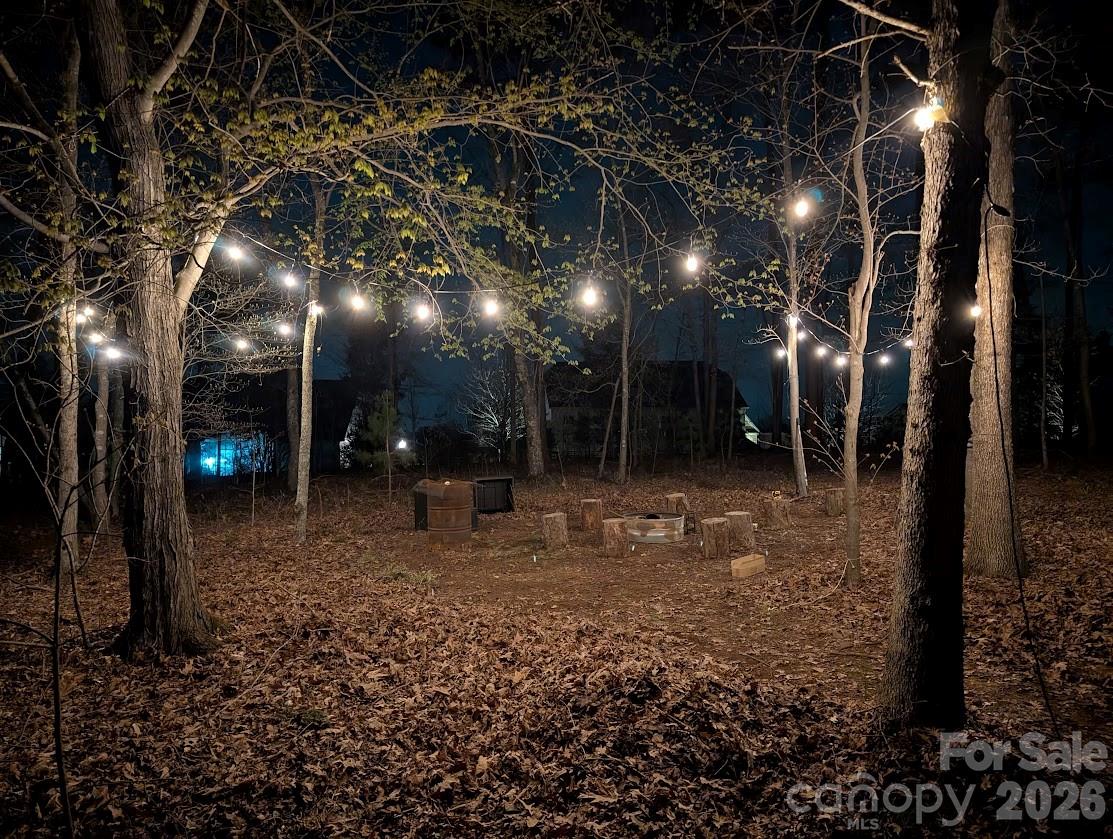 7319 Gilead Road — Huntersville