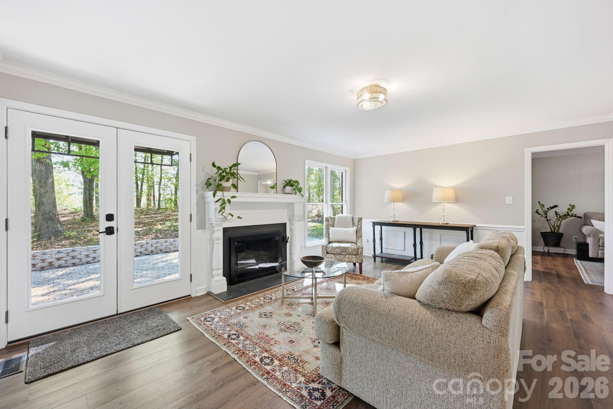 7319 Gilead Road — Huntersville