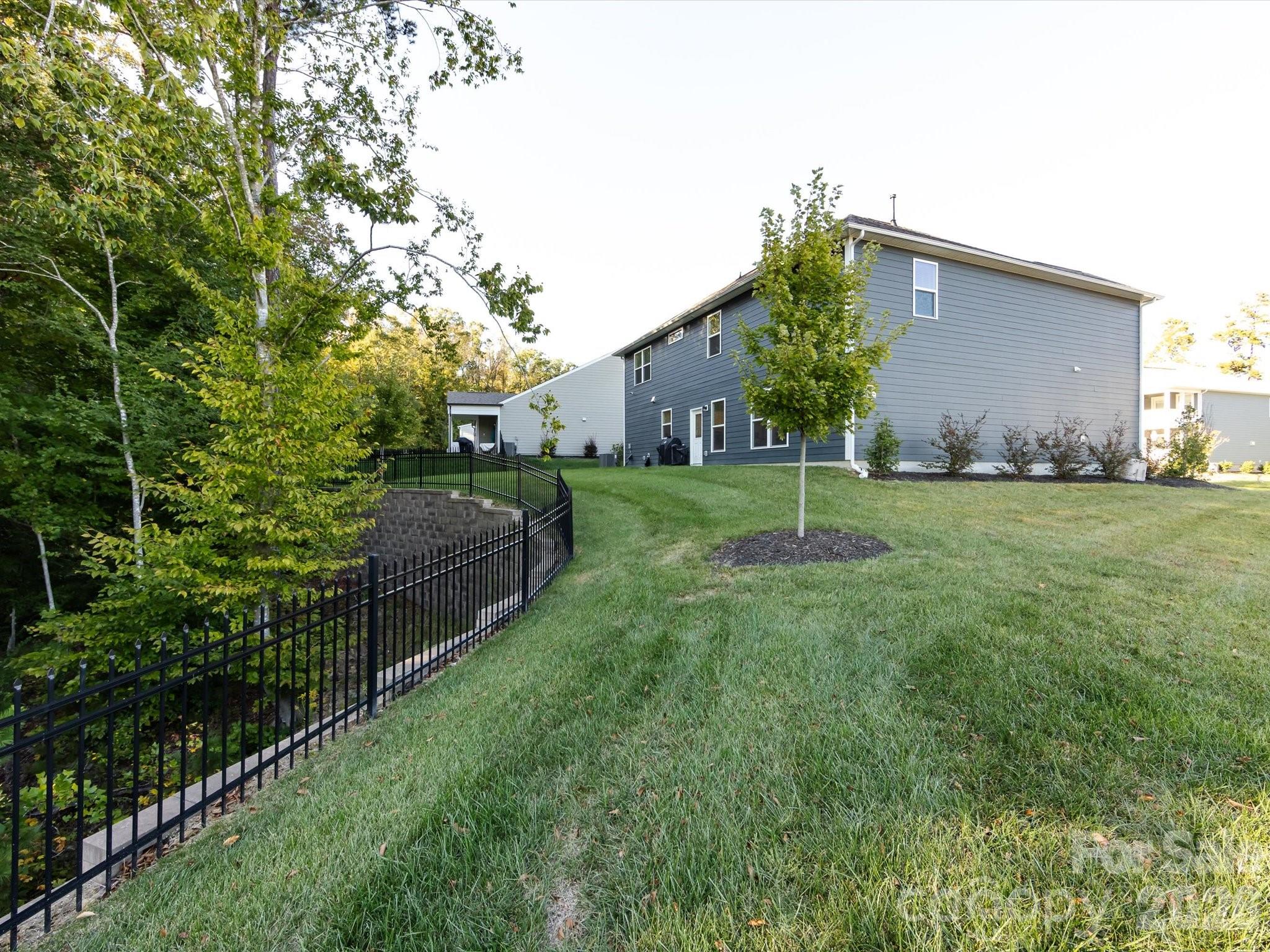 8903 Ansley Park Place — Huntersville