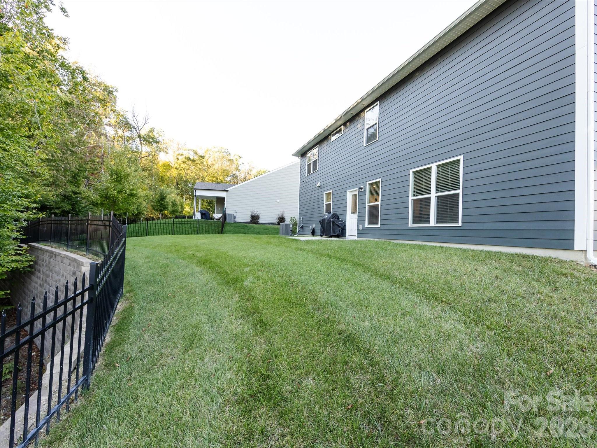 8903 Ansley Park Place — Huntersville