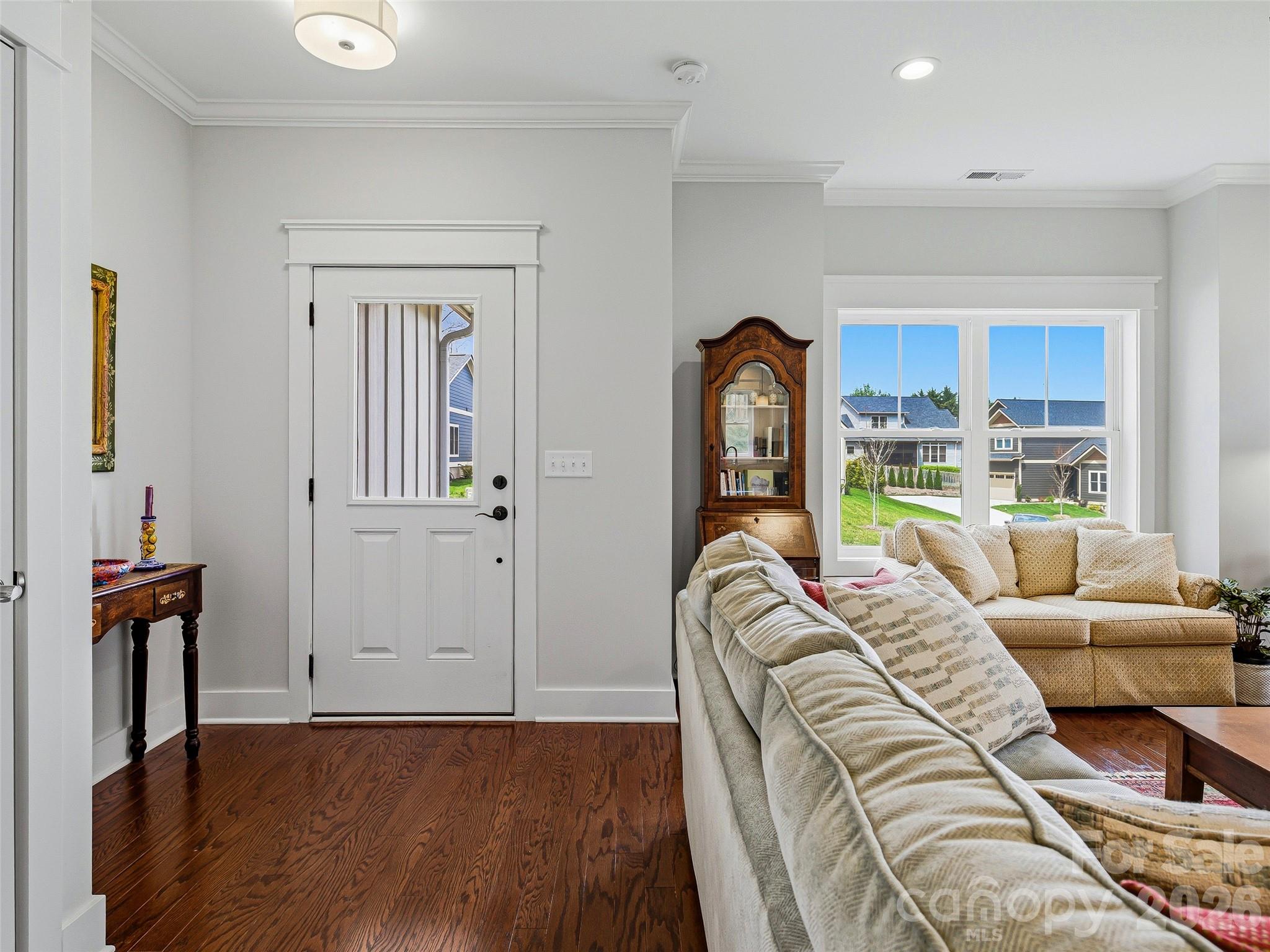 205 Weybridge Drive — Arden