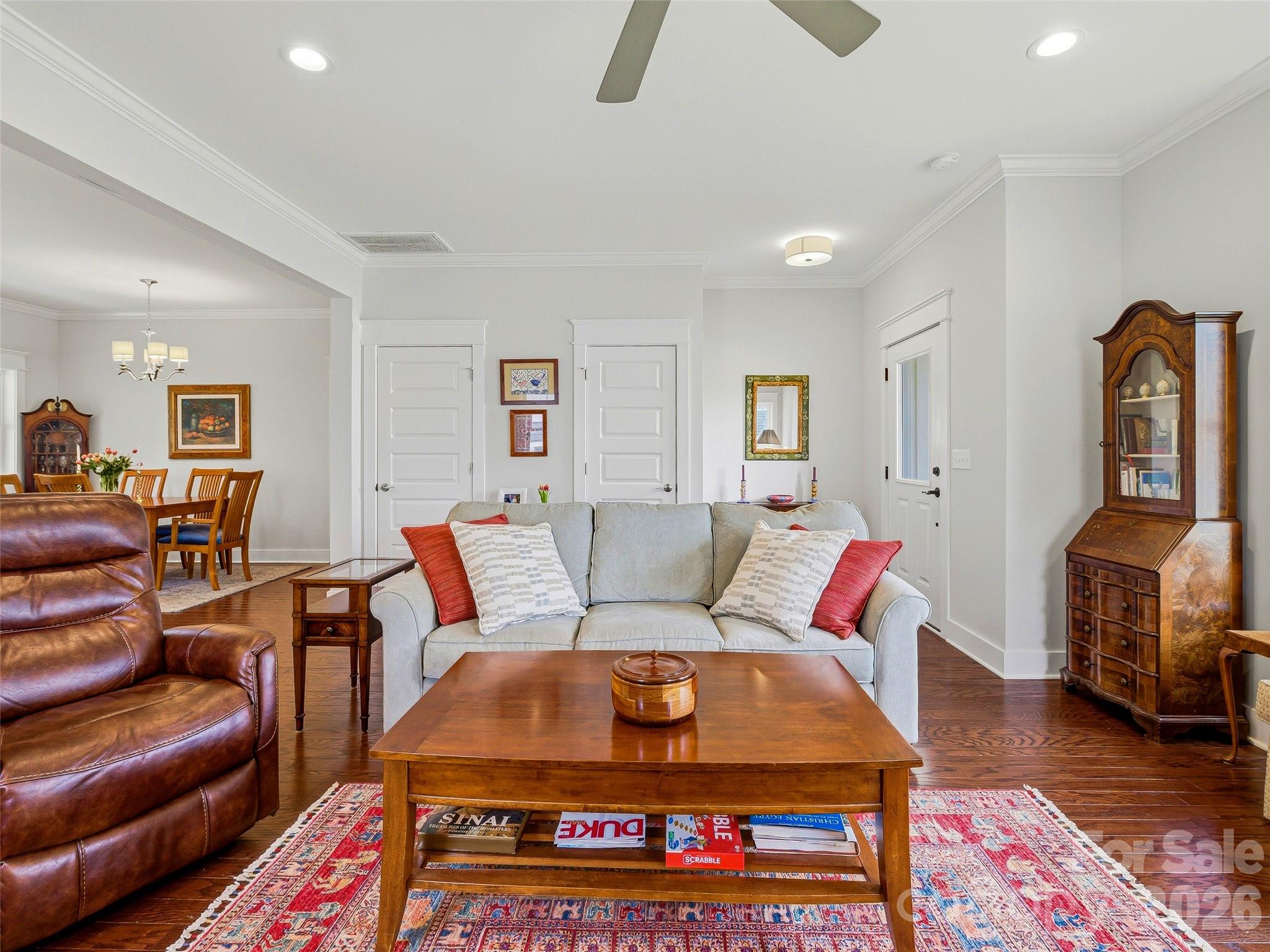 205 Weybridge Drive — Arden
