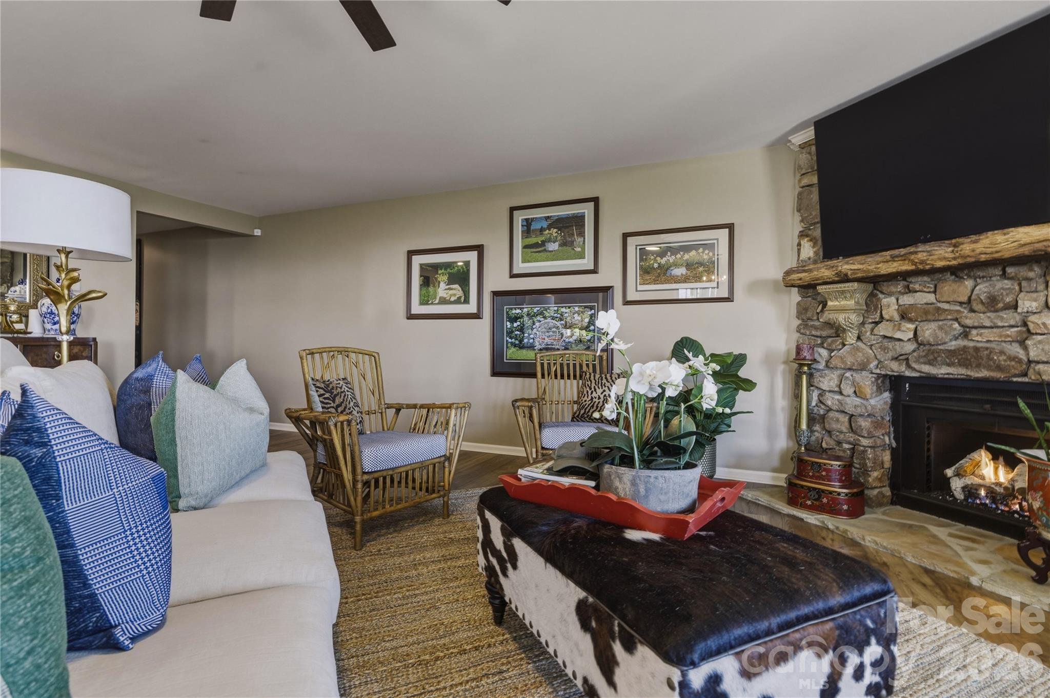 5970 Blowing Rock Boulevard — Lenoir