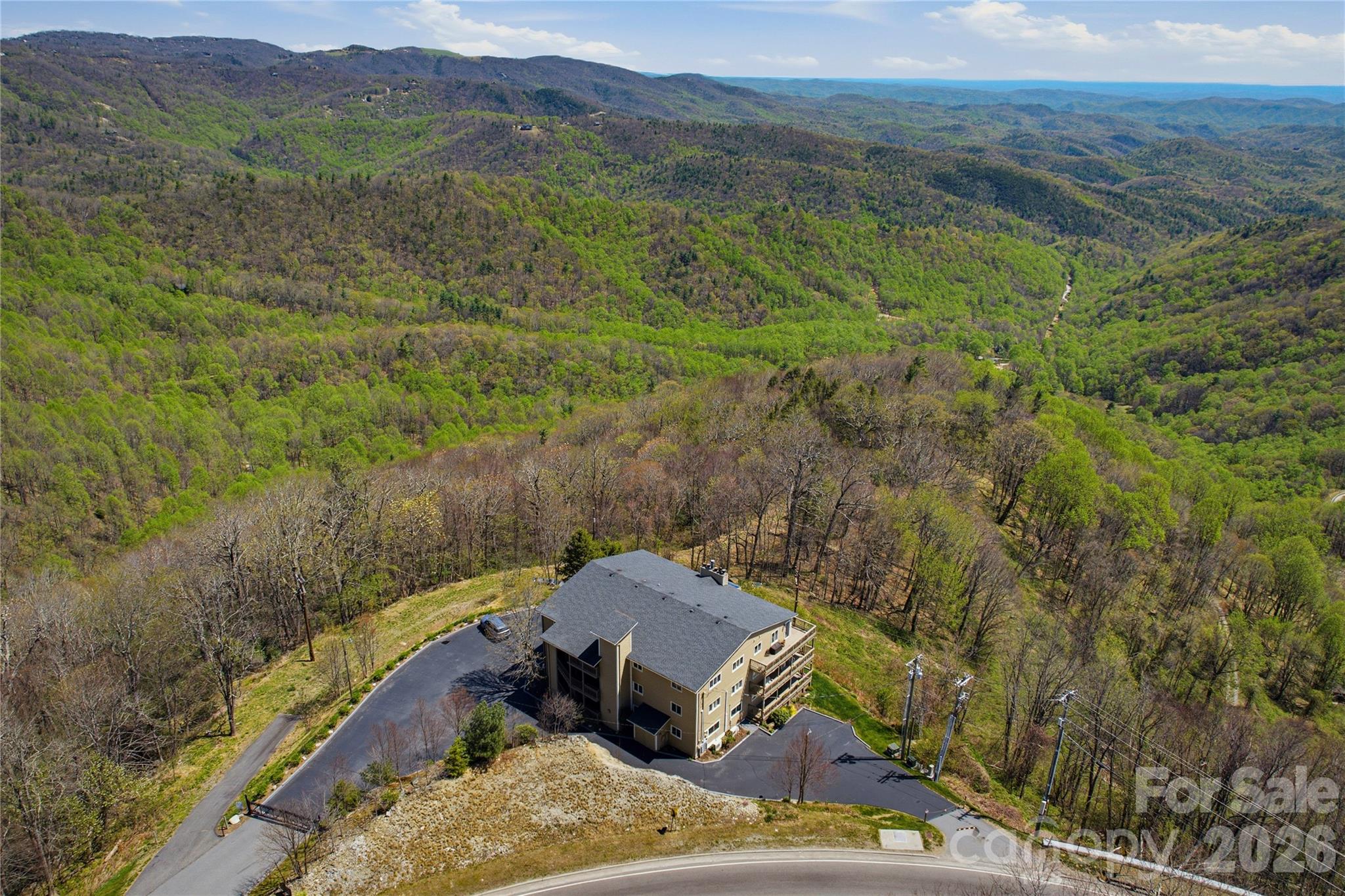 5970 Blowing Rock Boulevard — Lenoir