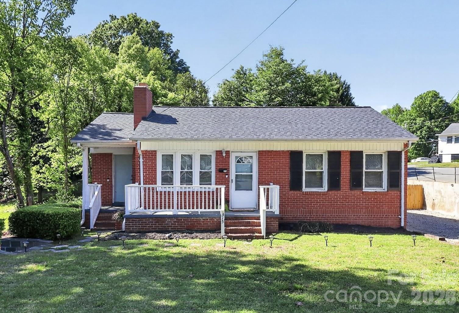 315 E 4th Avenue — Gastonia