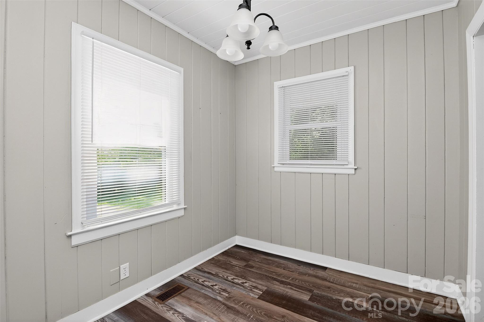 315 E 4th Avenue — Gastonia