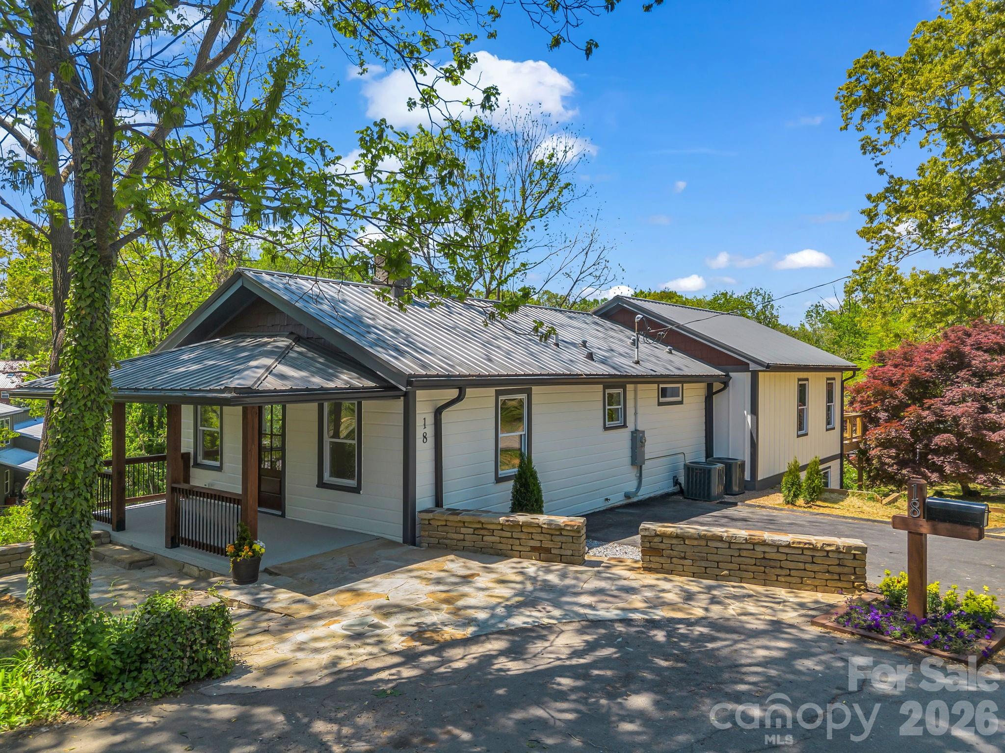 18 Worley Place — Asheville