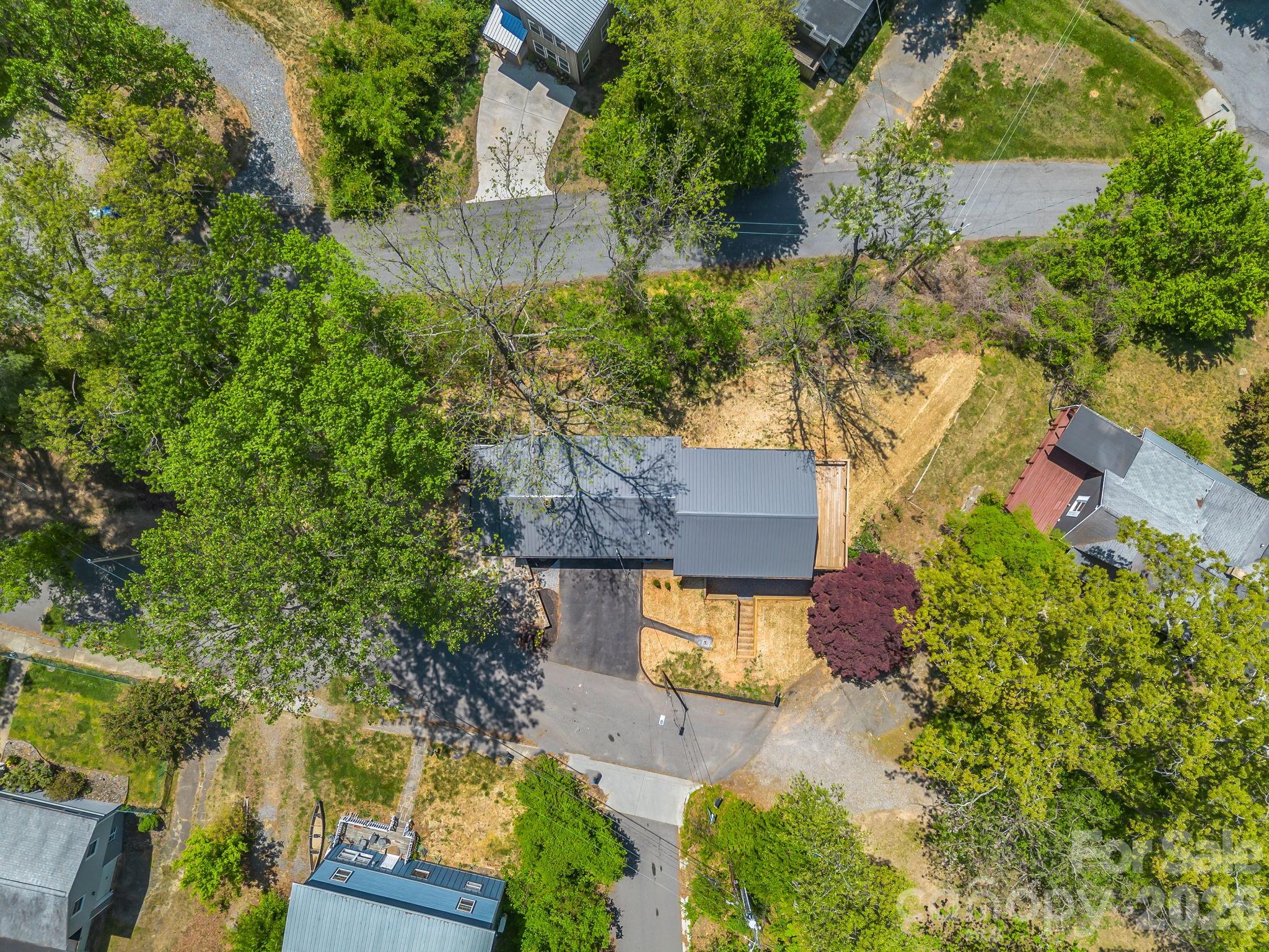 18 Worley Place — Asheville
