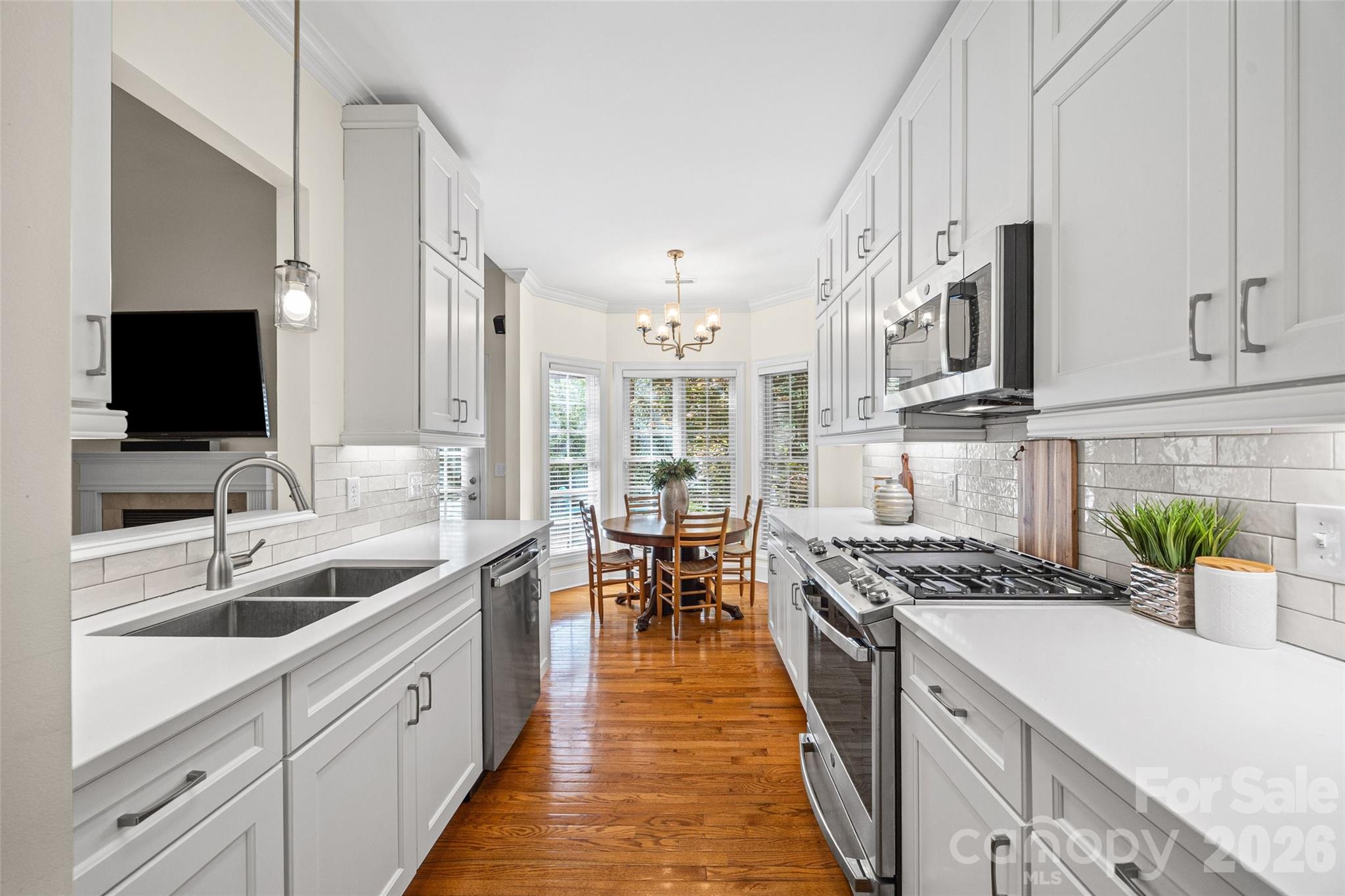 1109 Moray Court — Charlotte