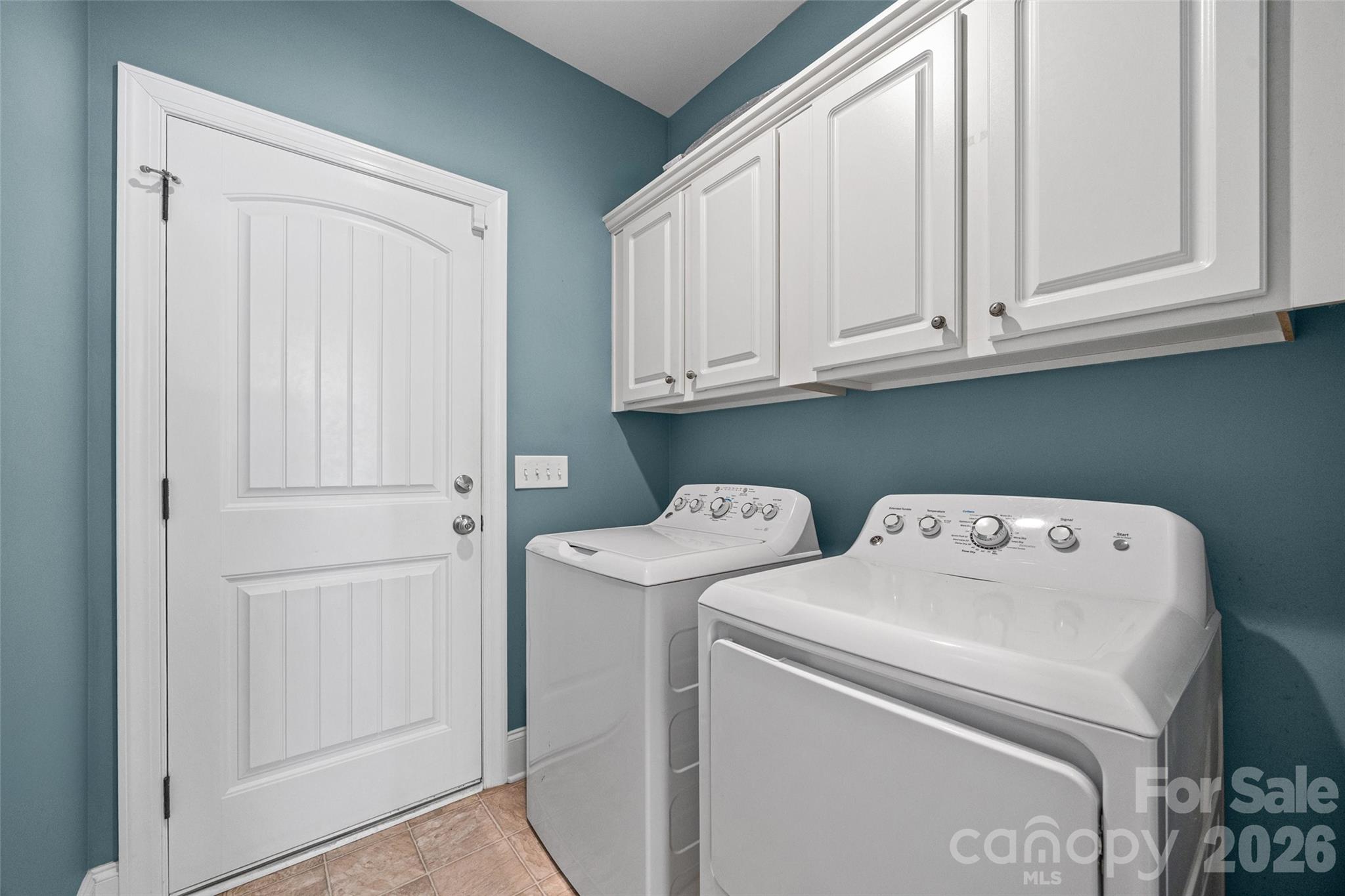 1109 Moray Court — Charlotte