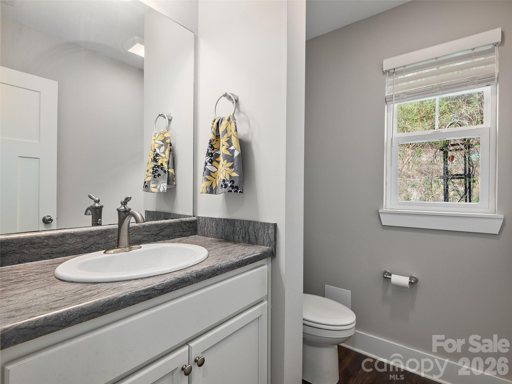 201 Stoney Point Way — Candler