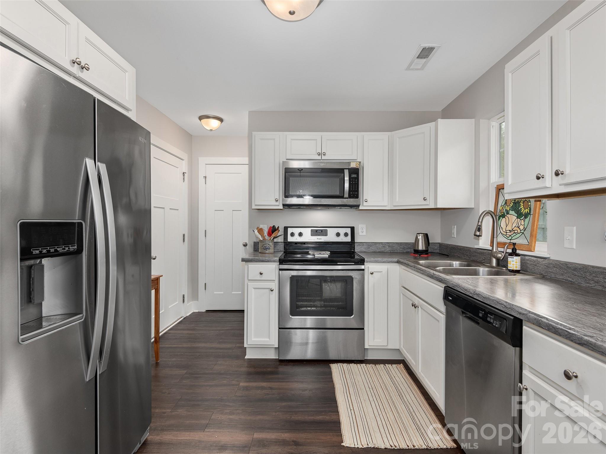 201 Stoney Point Way — Candler