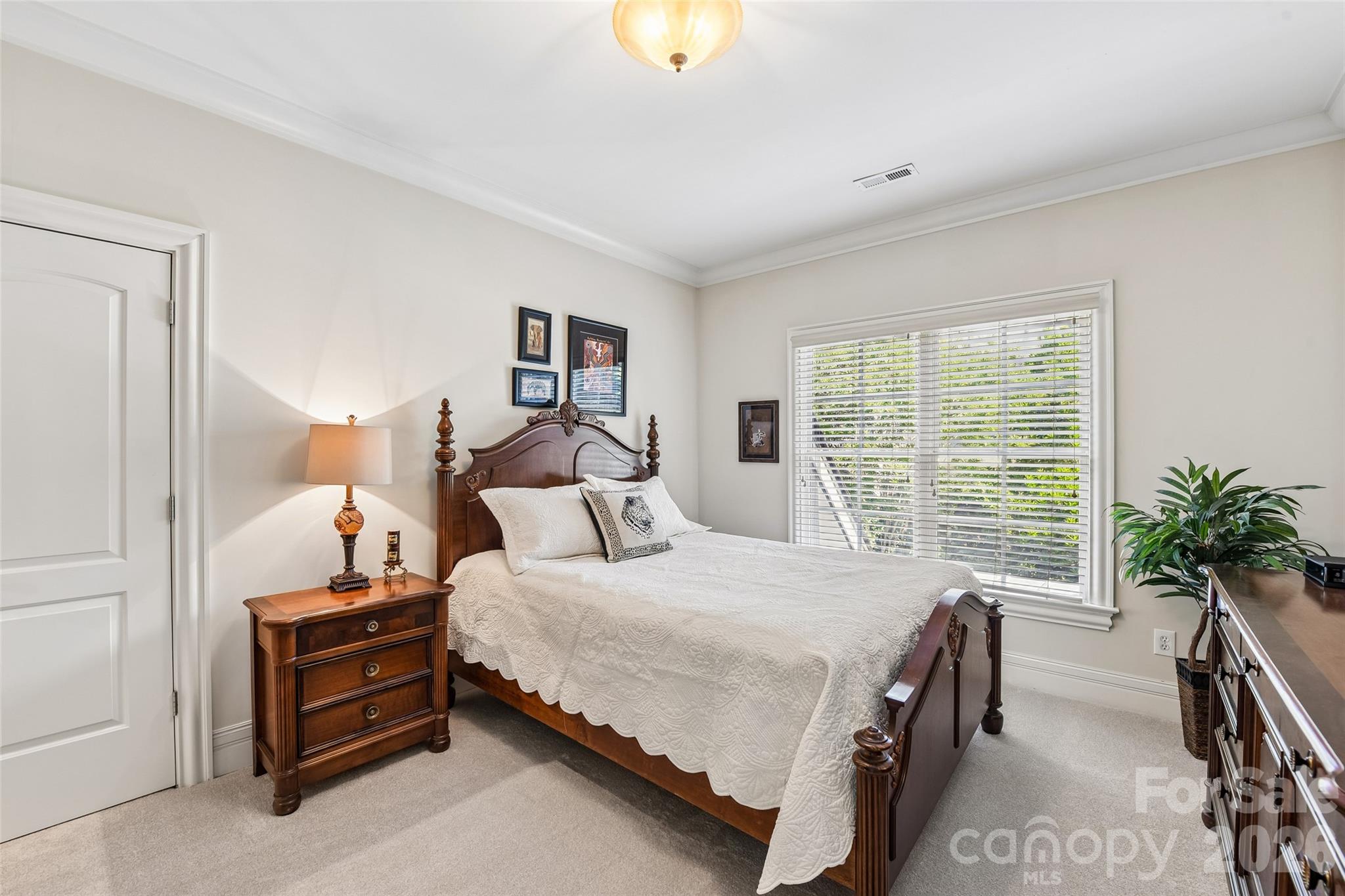 5208 Shepley Court — Charlotte