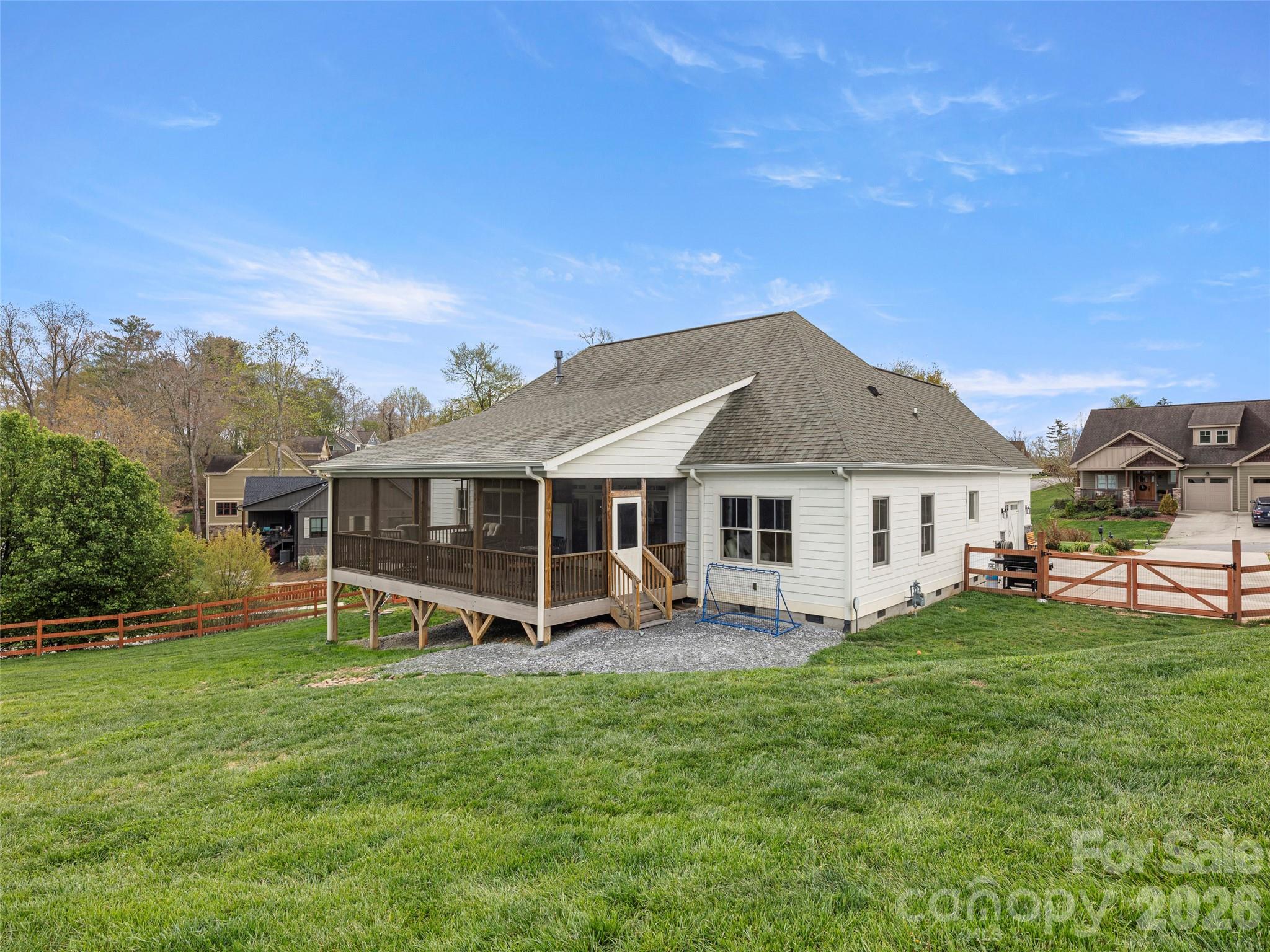 127 Rockbridge Road — Mills River