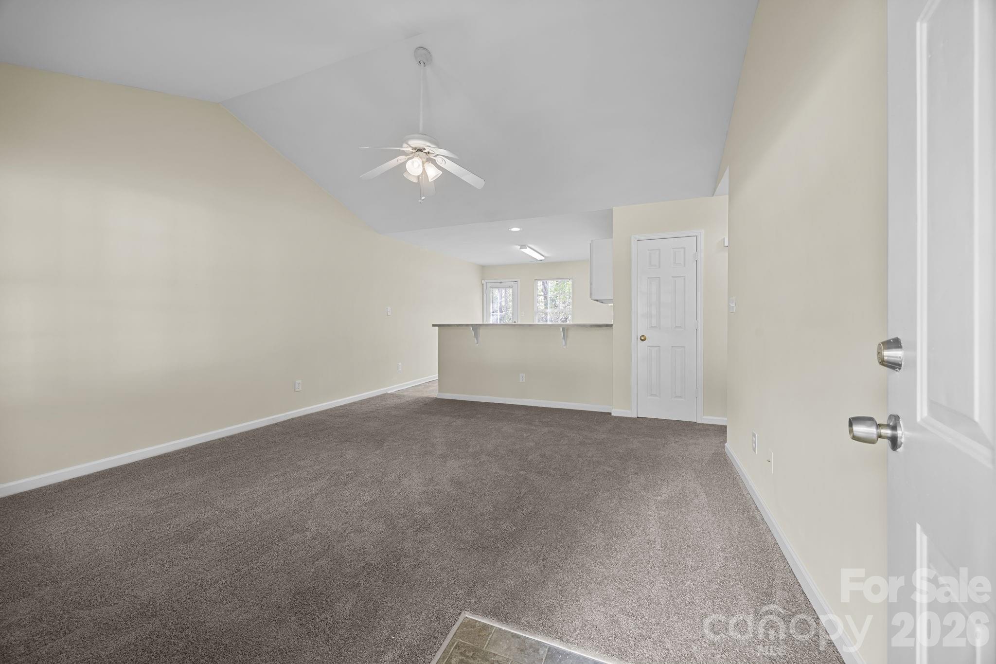 2246 Sunset Boulevard — Charlotte