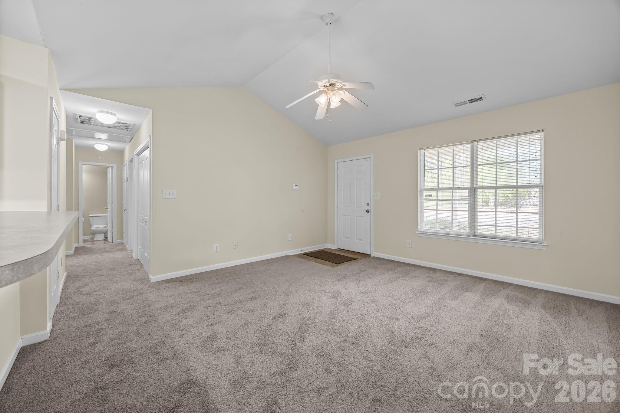 2246 Sunset Boulevard — Charlotte