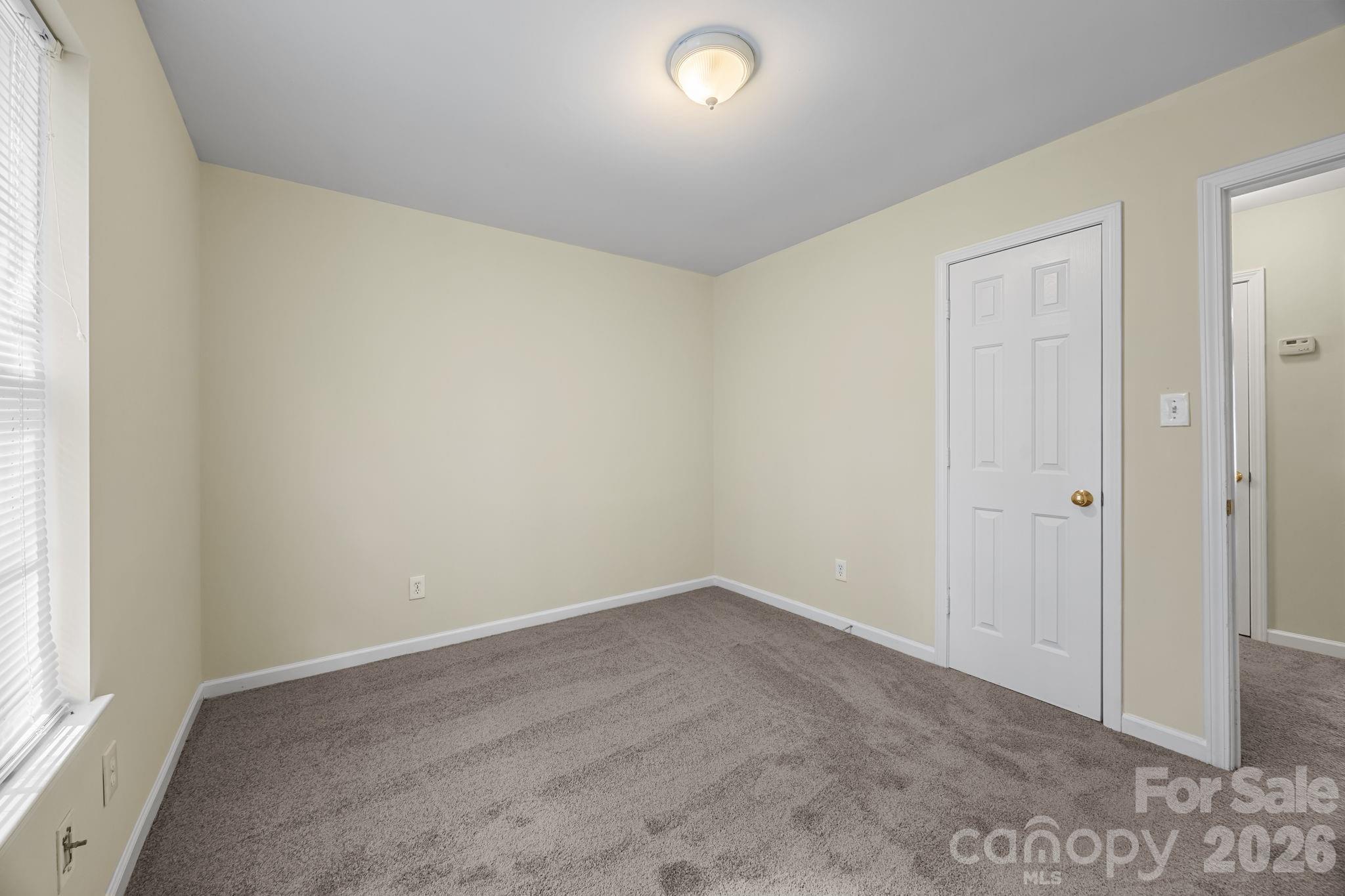 2246 Sunset Boulevard — Charlotte