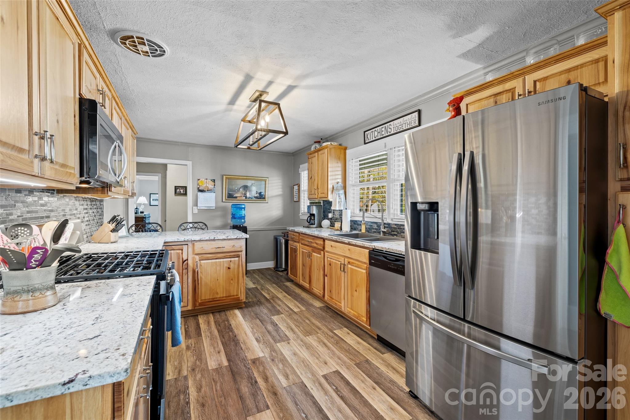 839 W Garrison Boulevard — Gastonia