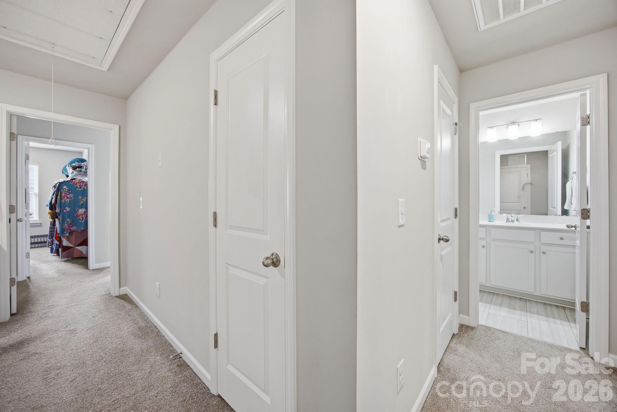 10041 Brittondale Lane — Charlotte