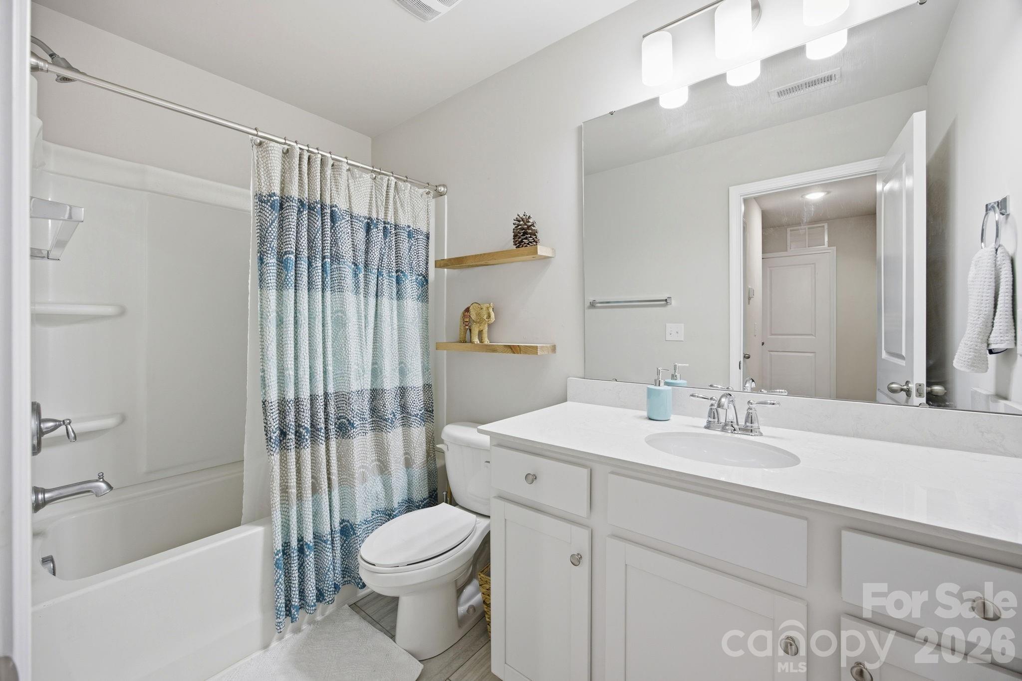 10041 Brittondale Lane — Charlotte