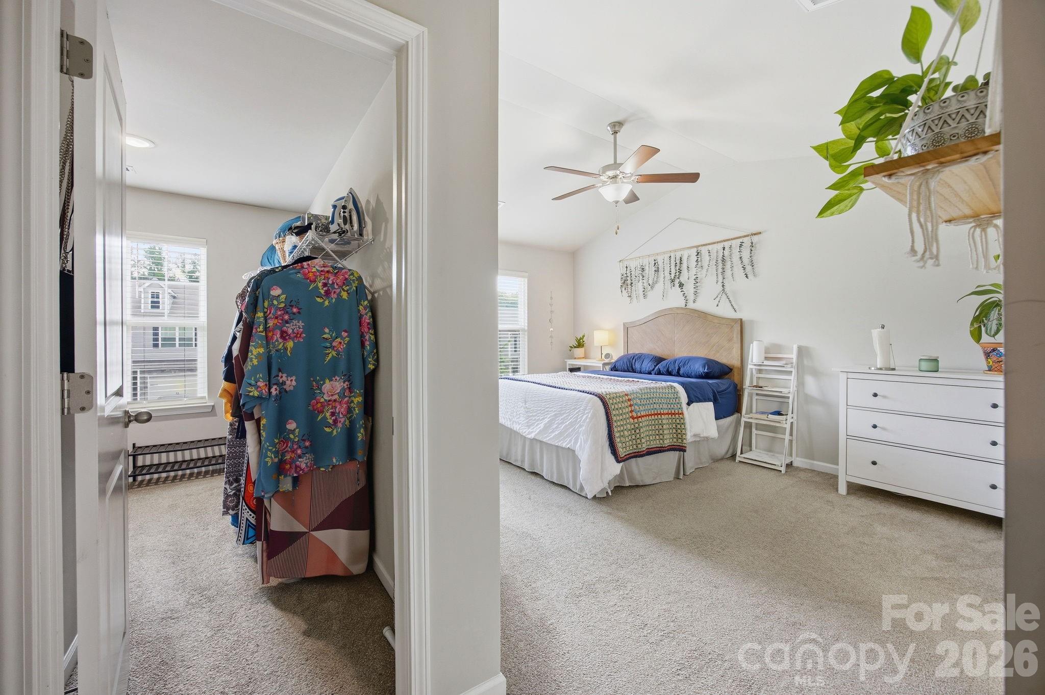 10041 Brittondale Lane — Charlotte