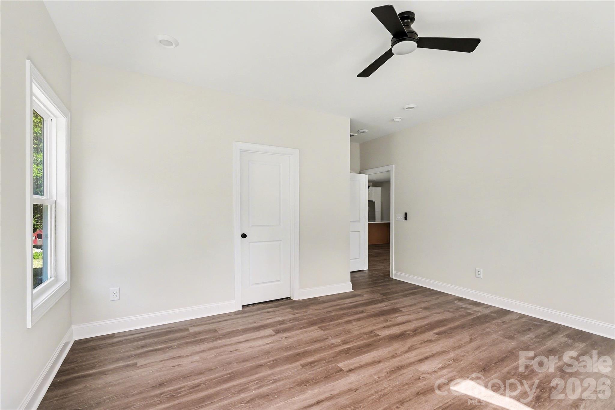 1452 Robinwood Road — Gastonia
