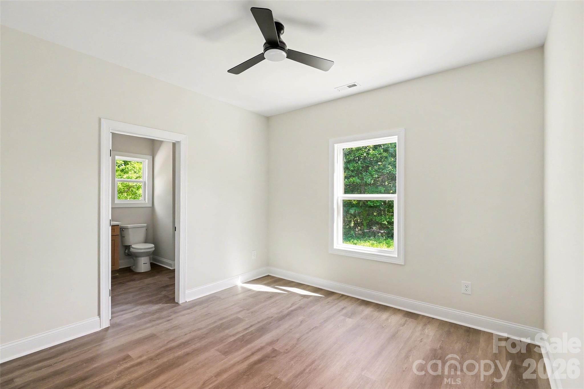 1452 Robinwood Road — Gastonia