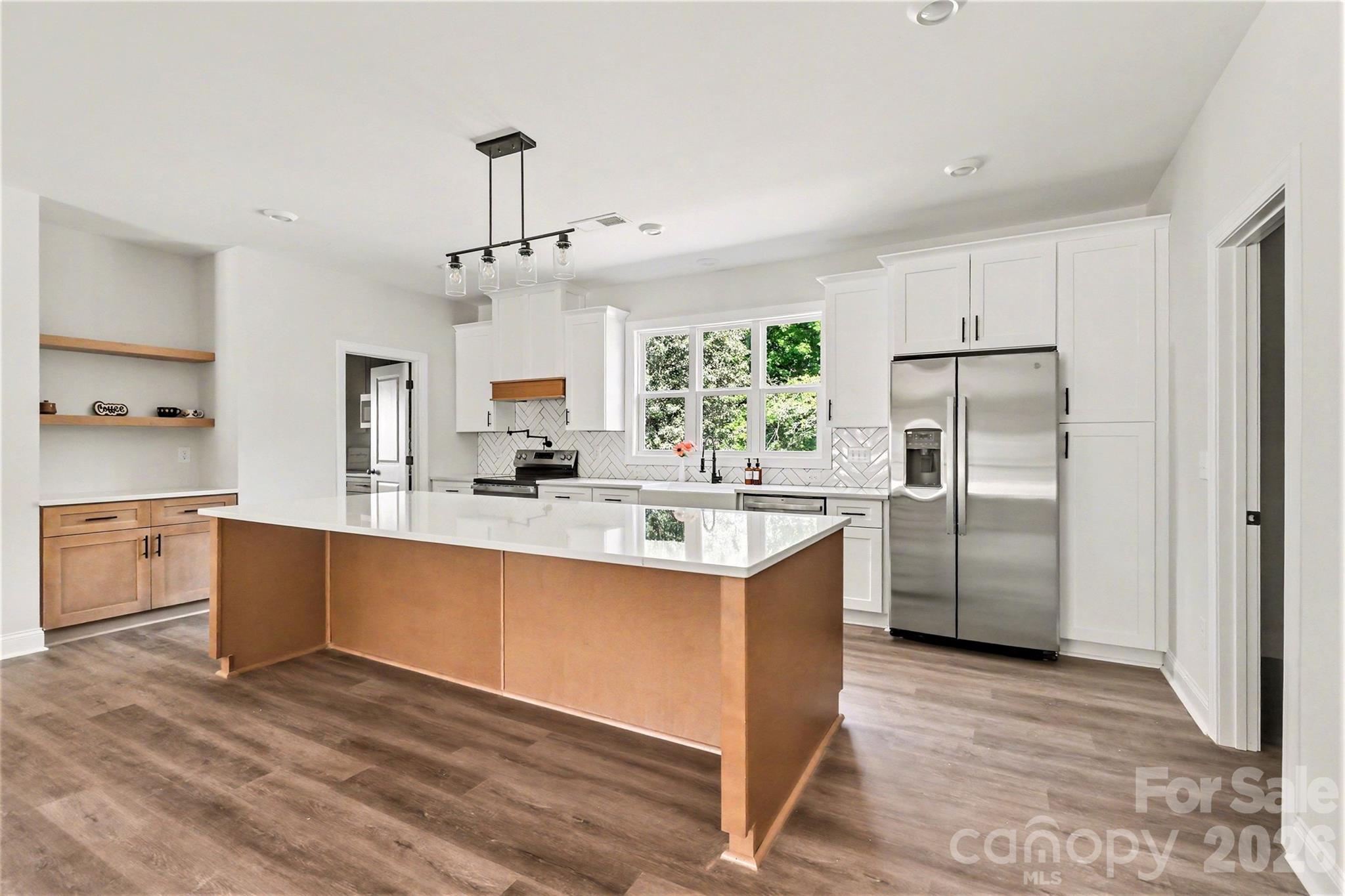 1452 Robinwood Road — Gastonia