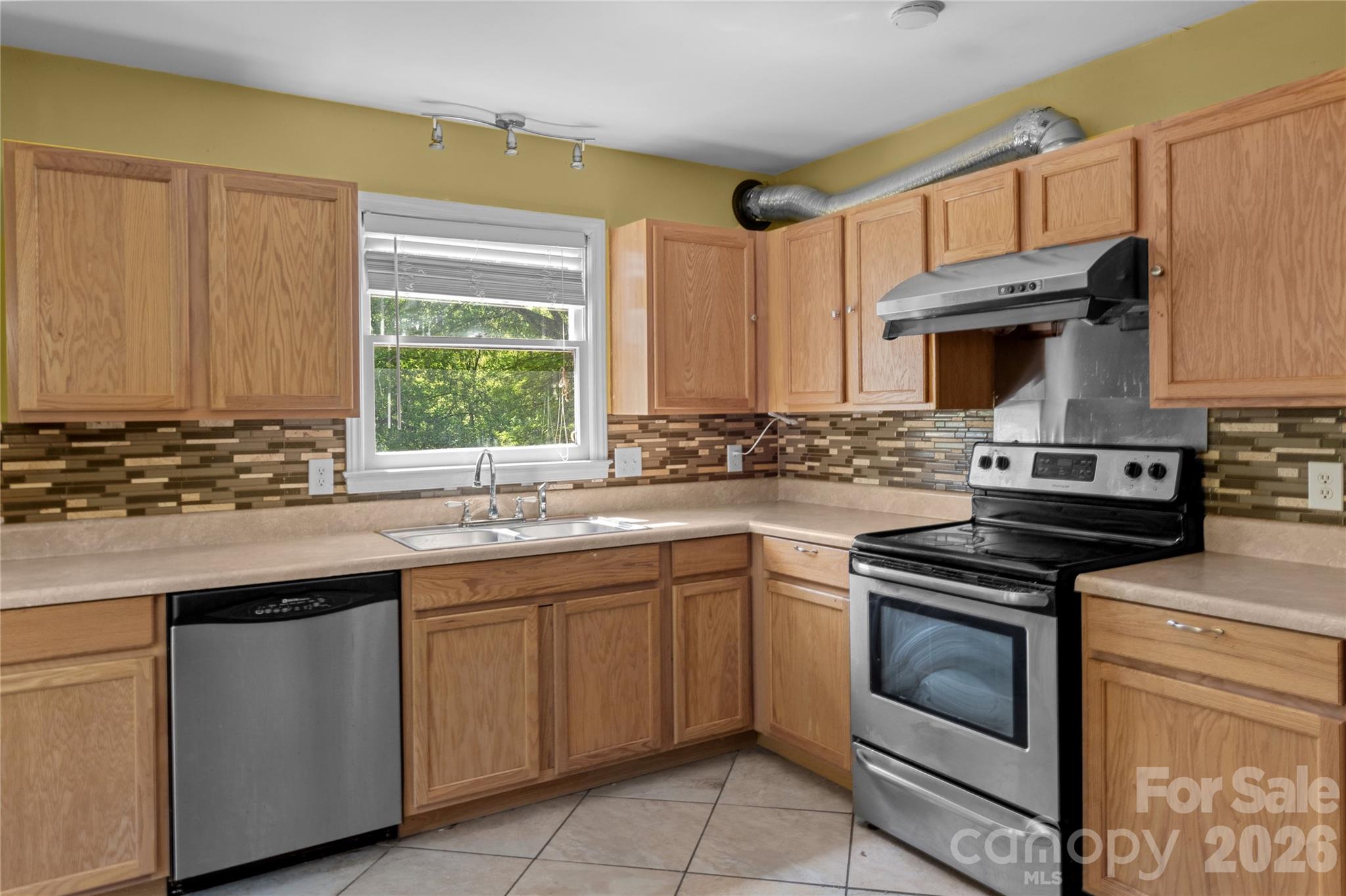 4062 Yarbrough Avenue — Winston Salem