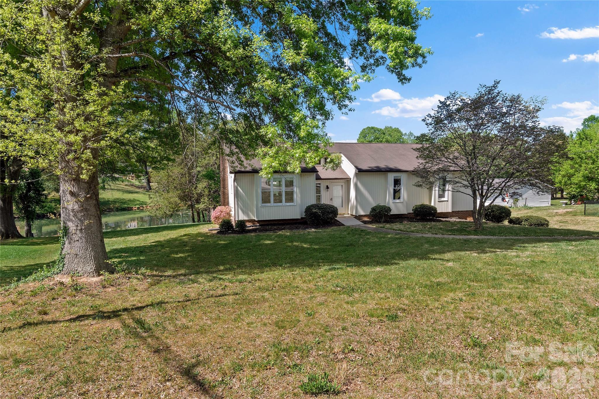 4062 Yarbrough Avenue — Winston Salem