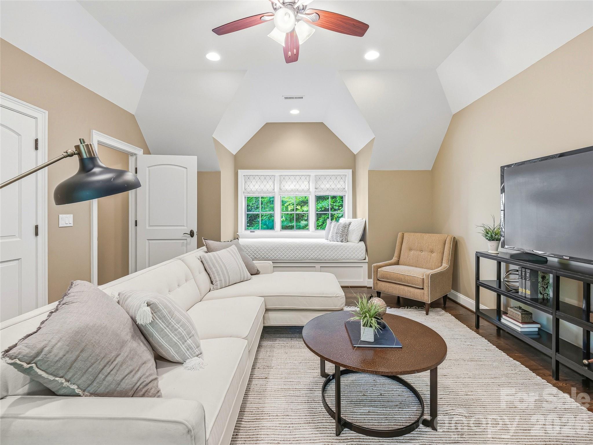 732 Streamside Drive — Arden