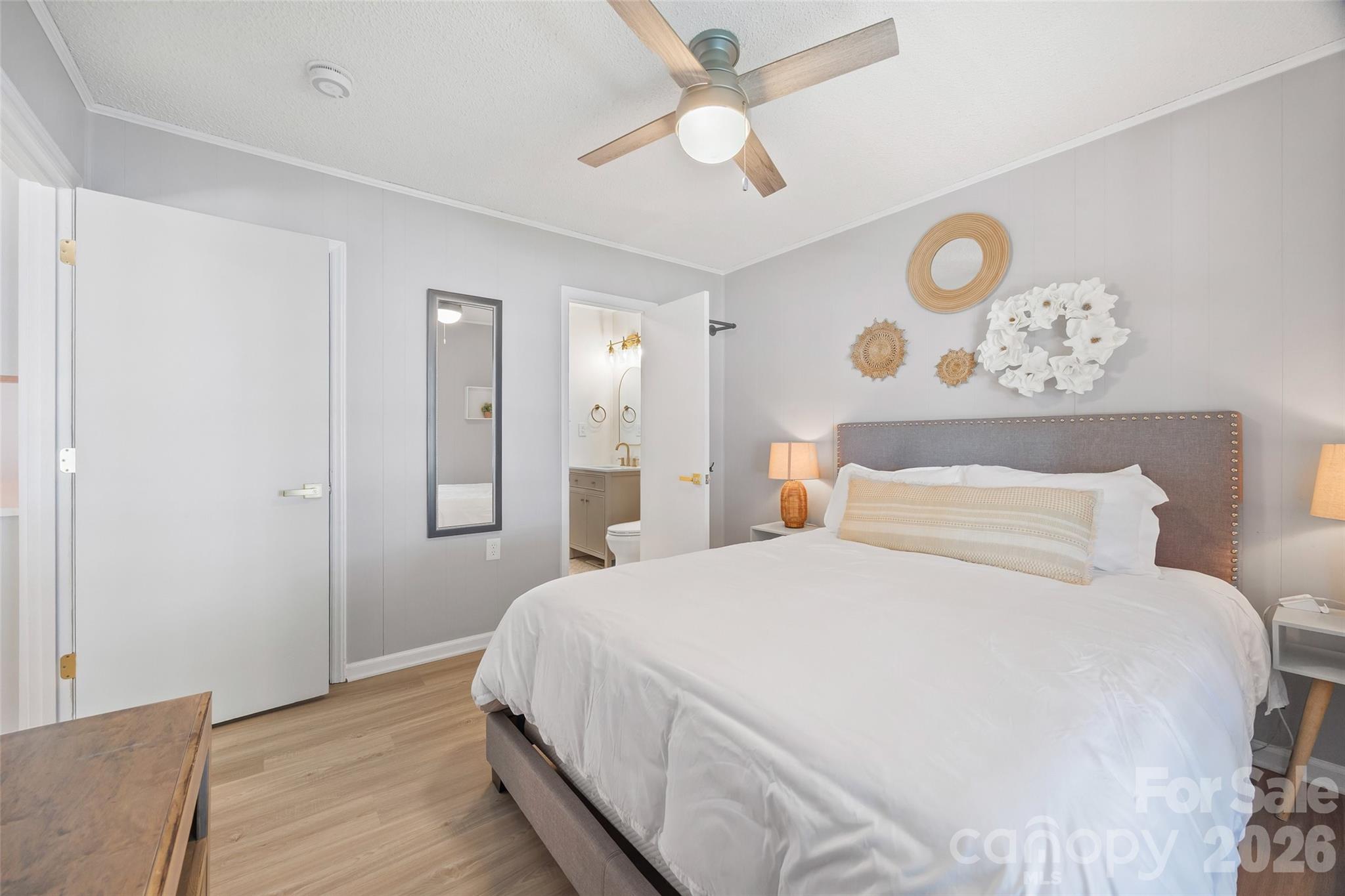 5280 Masons Ferry Road — Clover