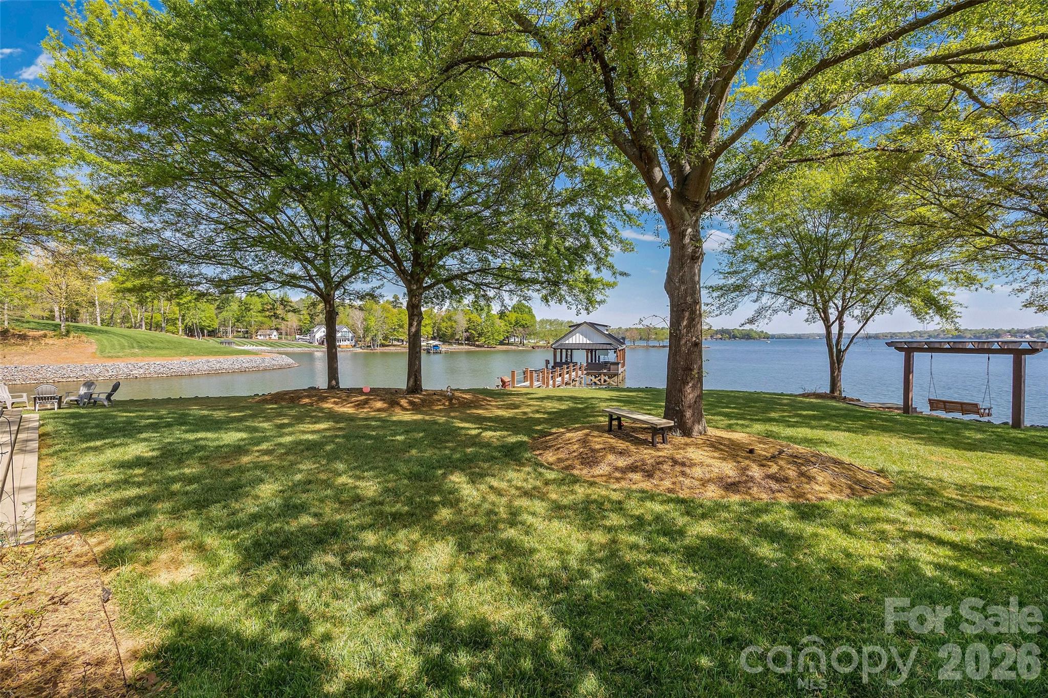 5280 Masons Ferry Road — Clover