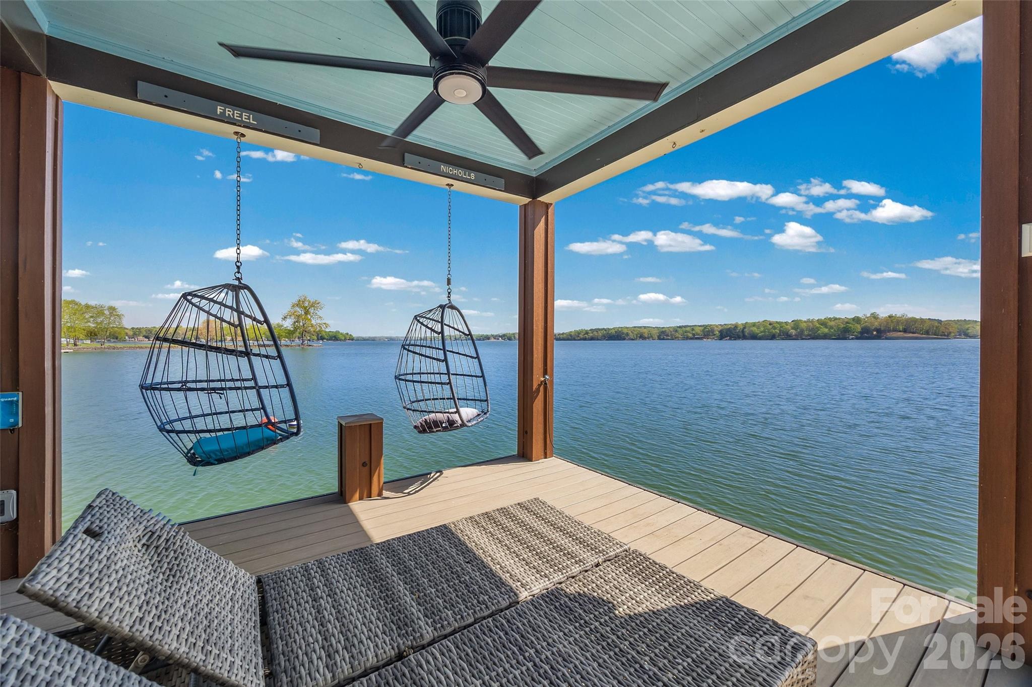 5280 Masons Ferry Road — Clover