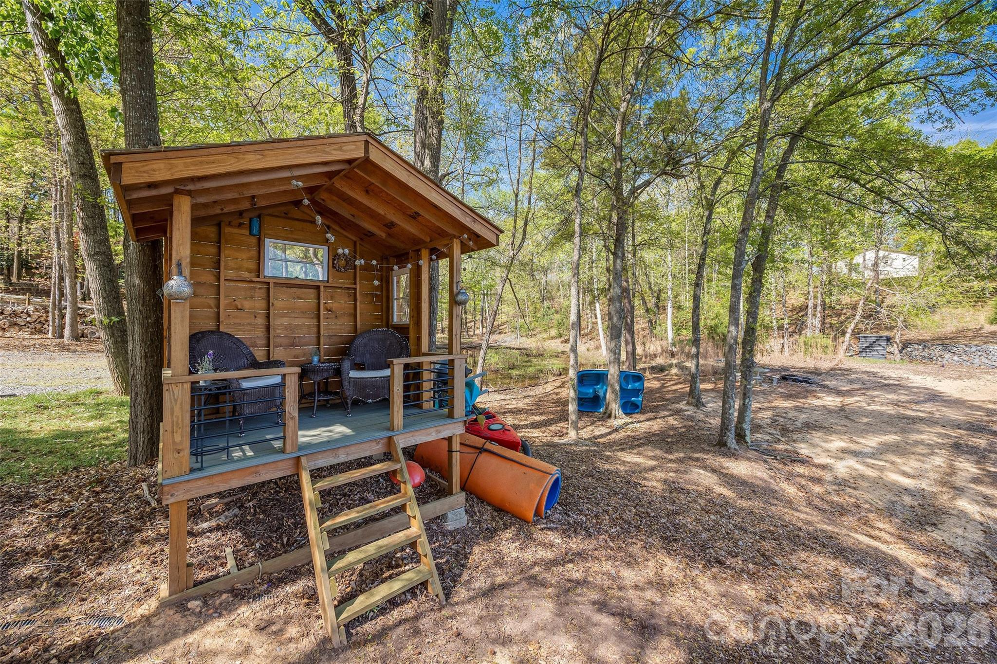 5280 Masons Ferry Road — Clover