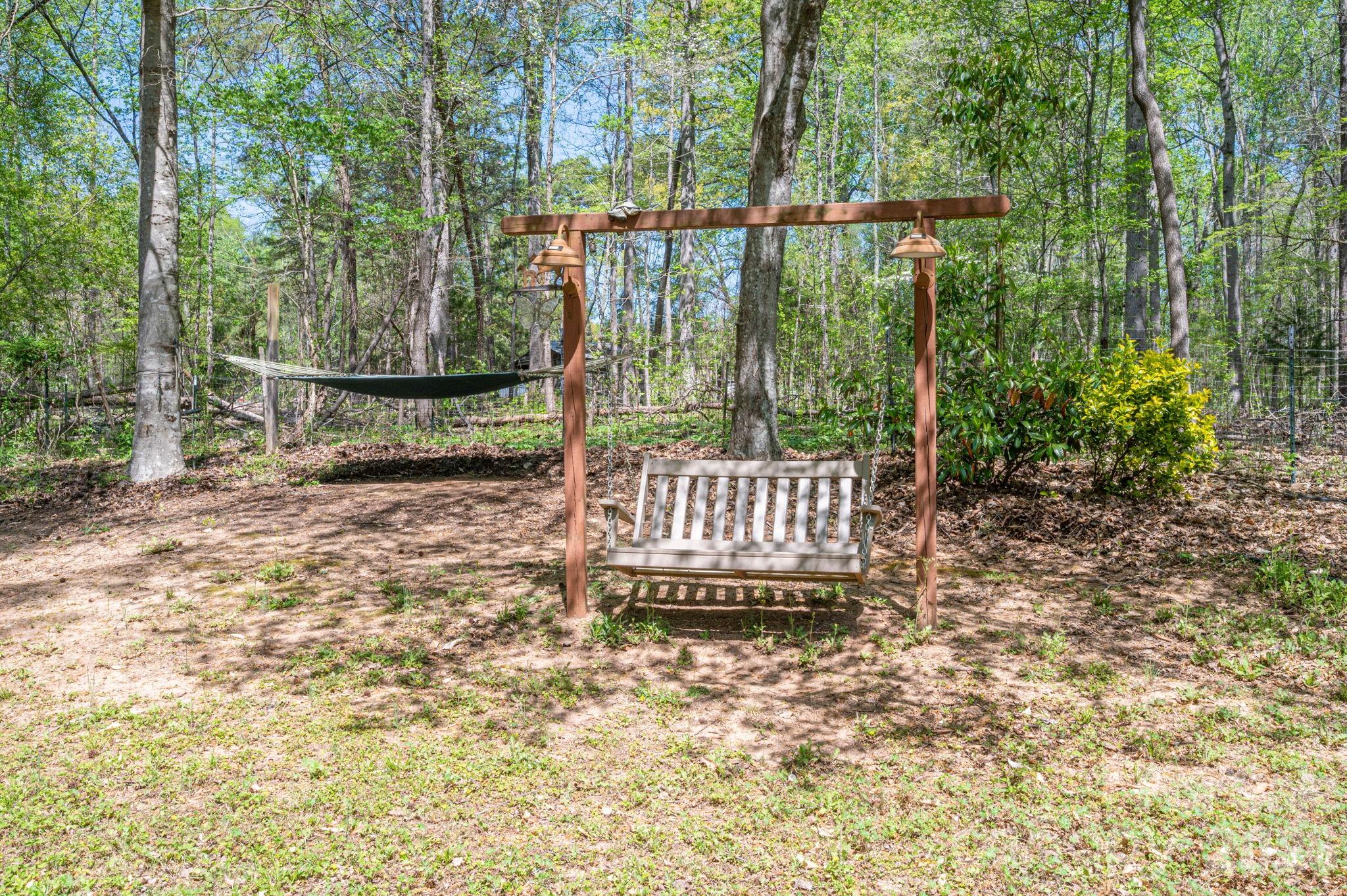 335 Cape Breton Trail — Gastonia