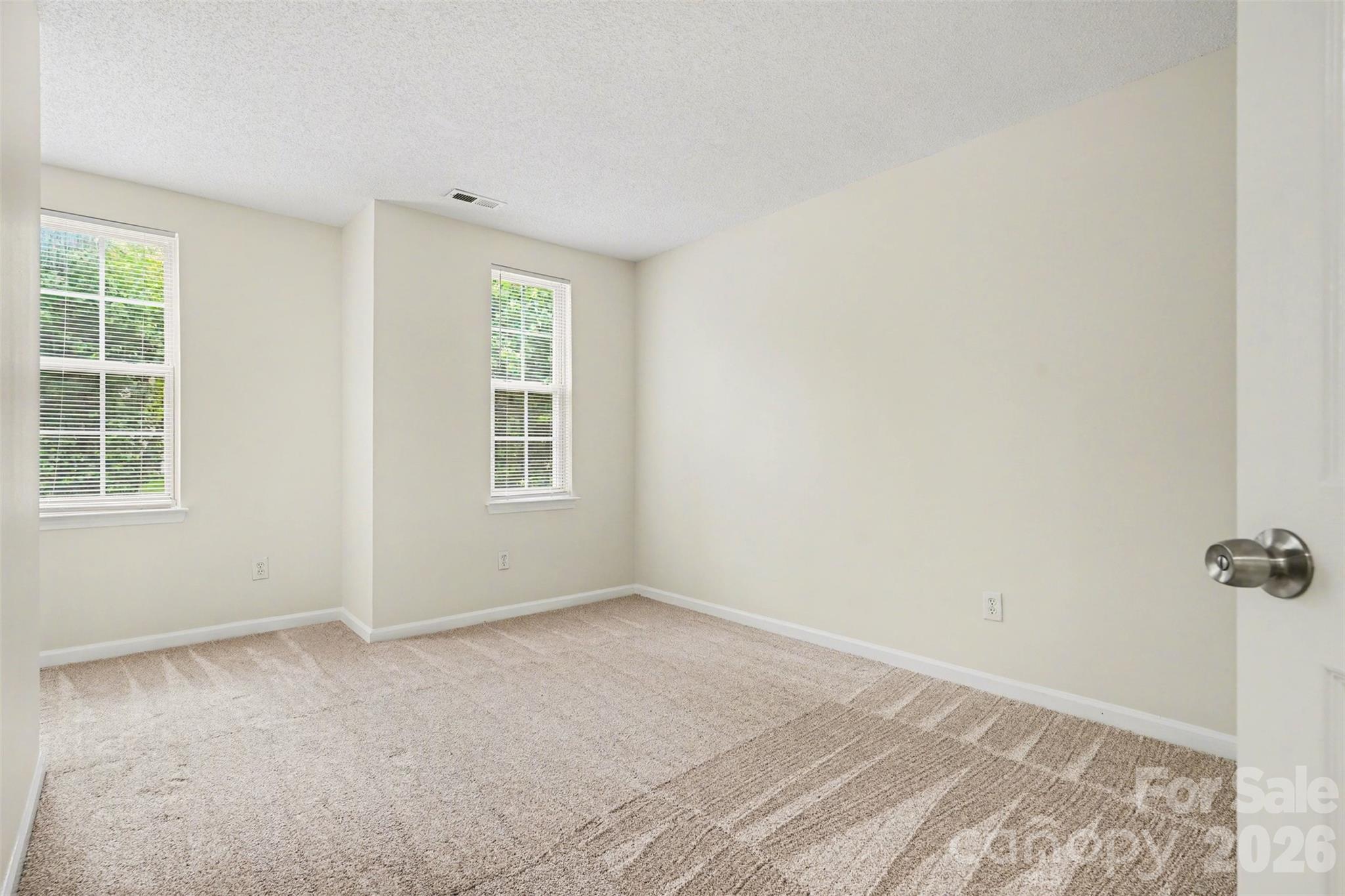 5628 Winslow Avenue NW — Concord