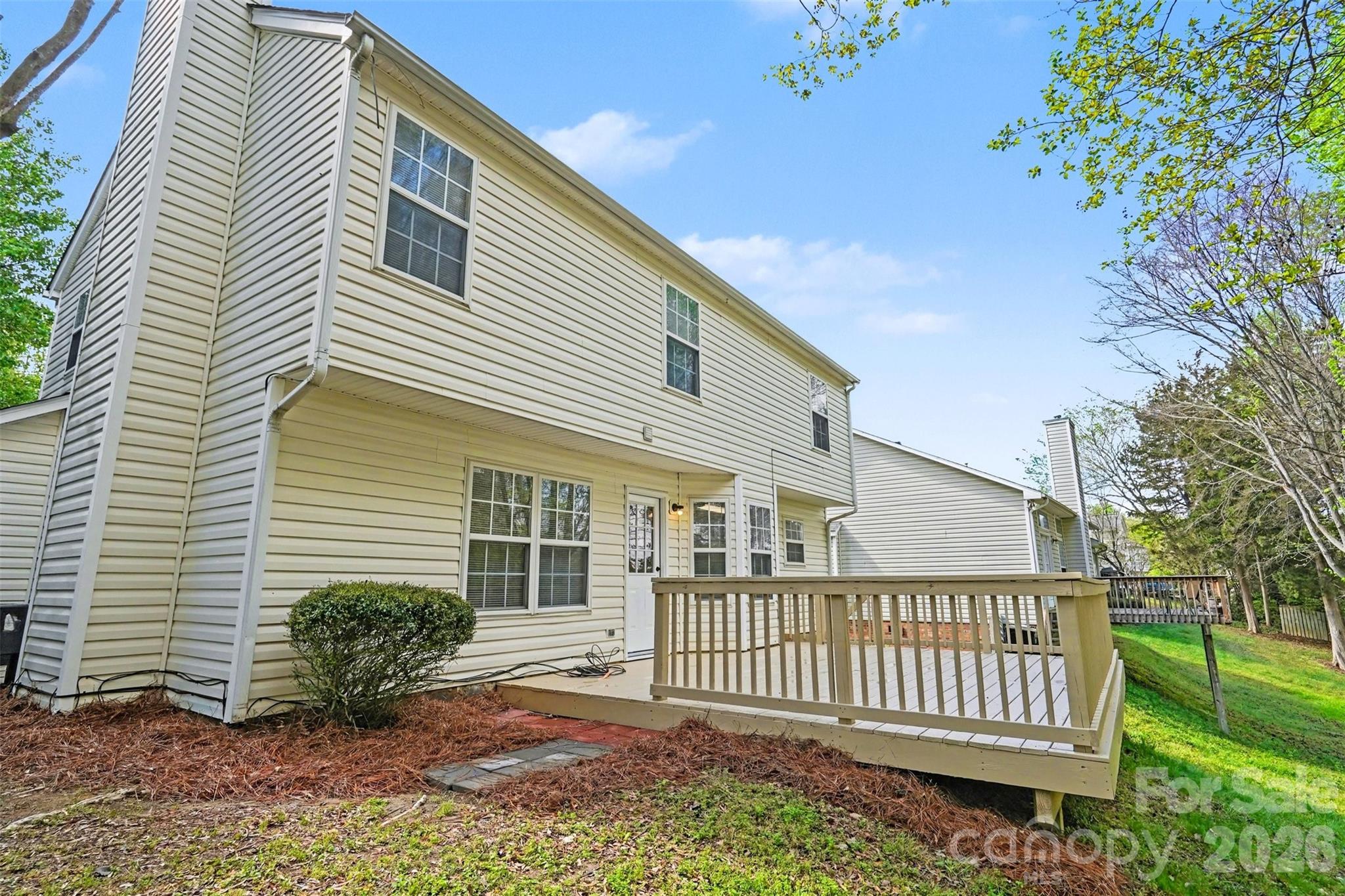 5628 Winslow Avenue NW — Concord