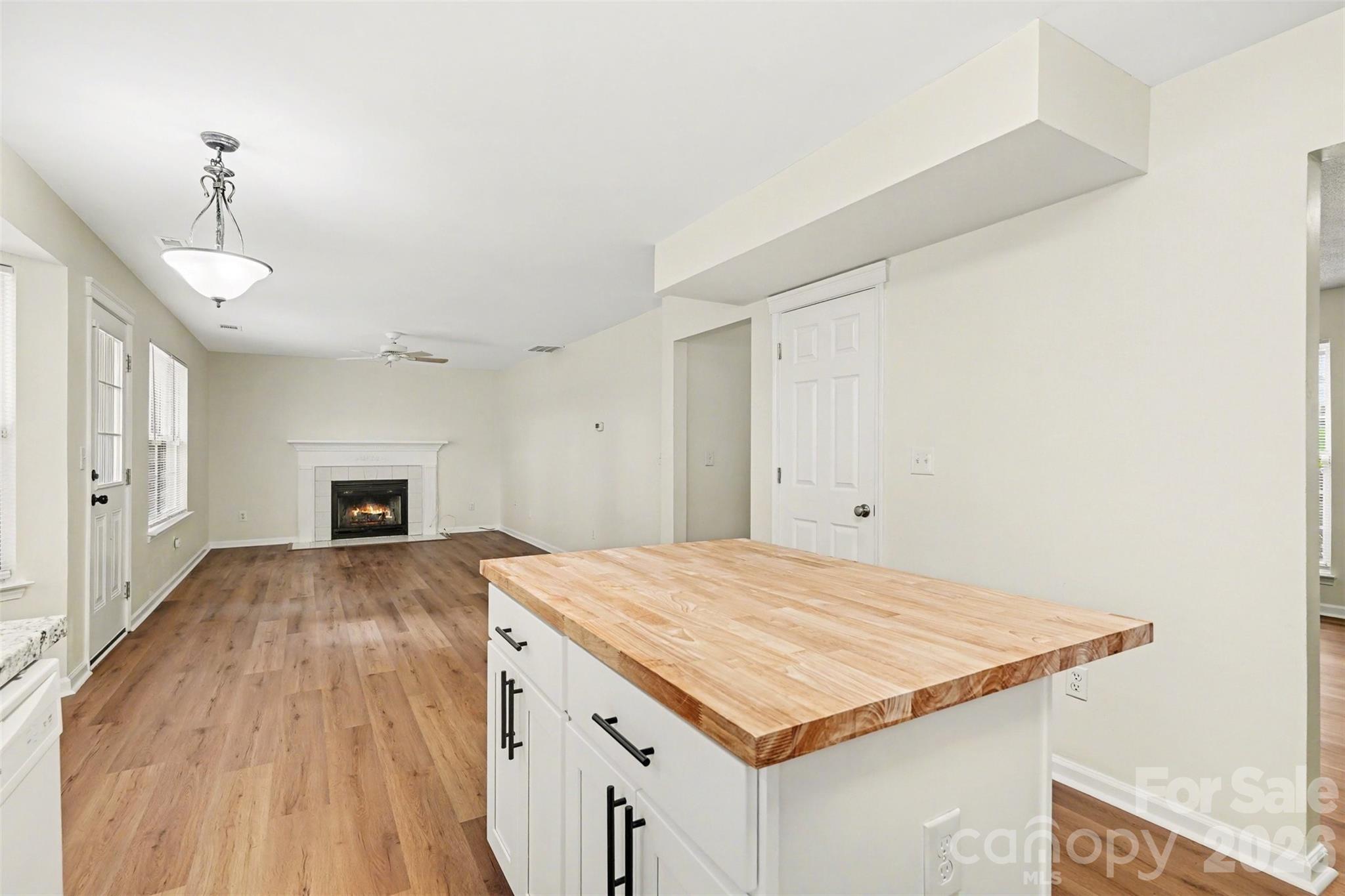 5628 Winslow Avenue NW — Concord