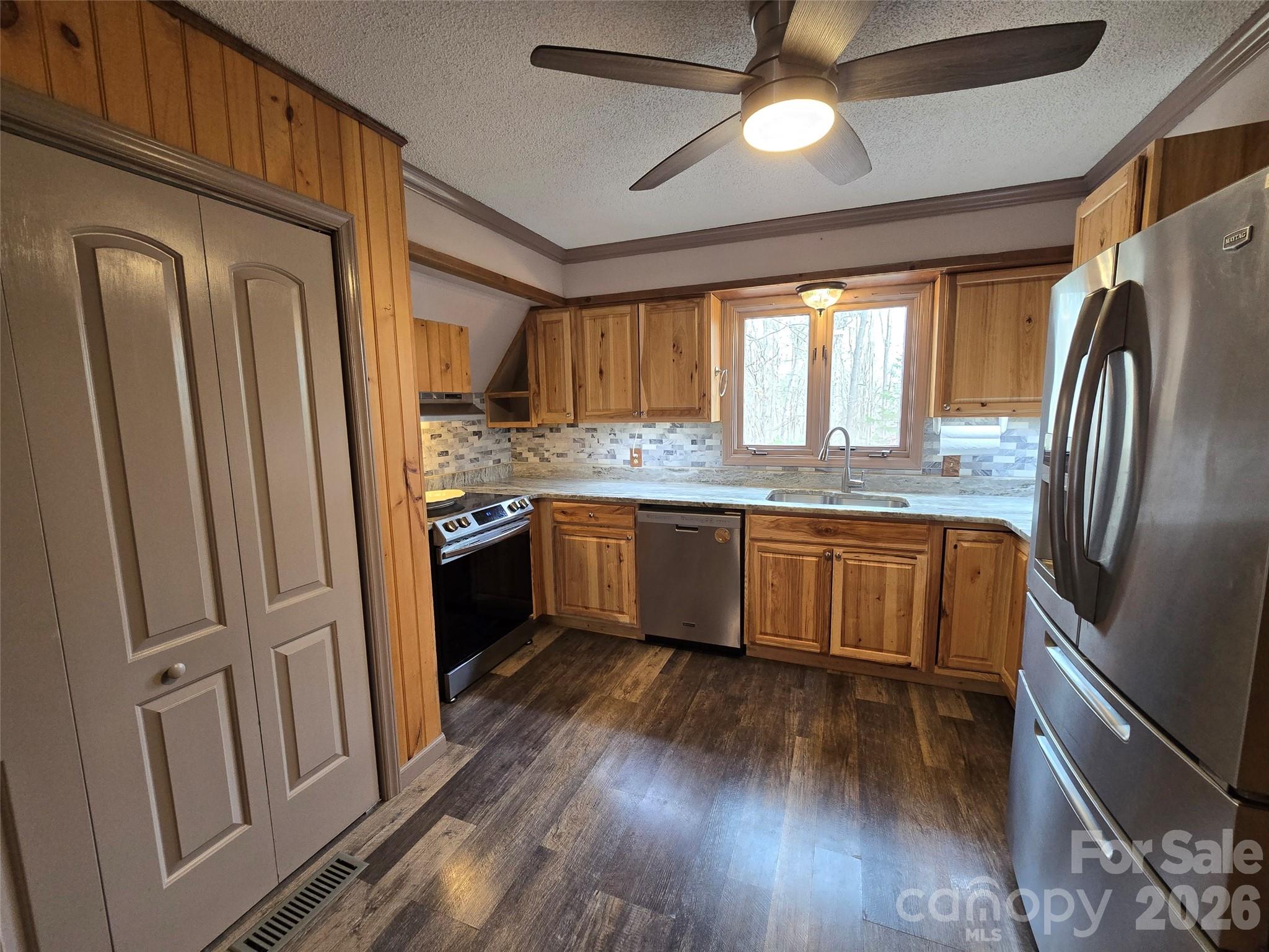 6782 Shiloh Road — Liberty