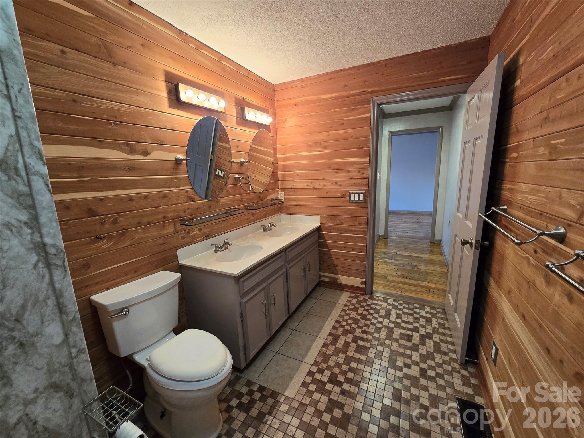 6782 Shiloh Road — Liberty
